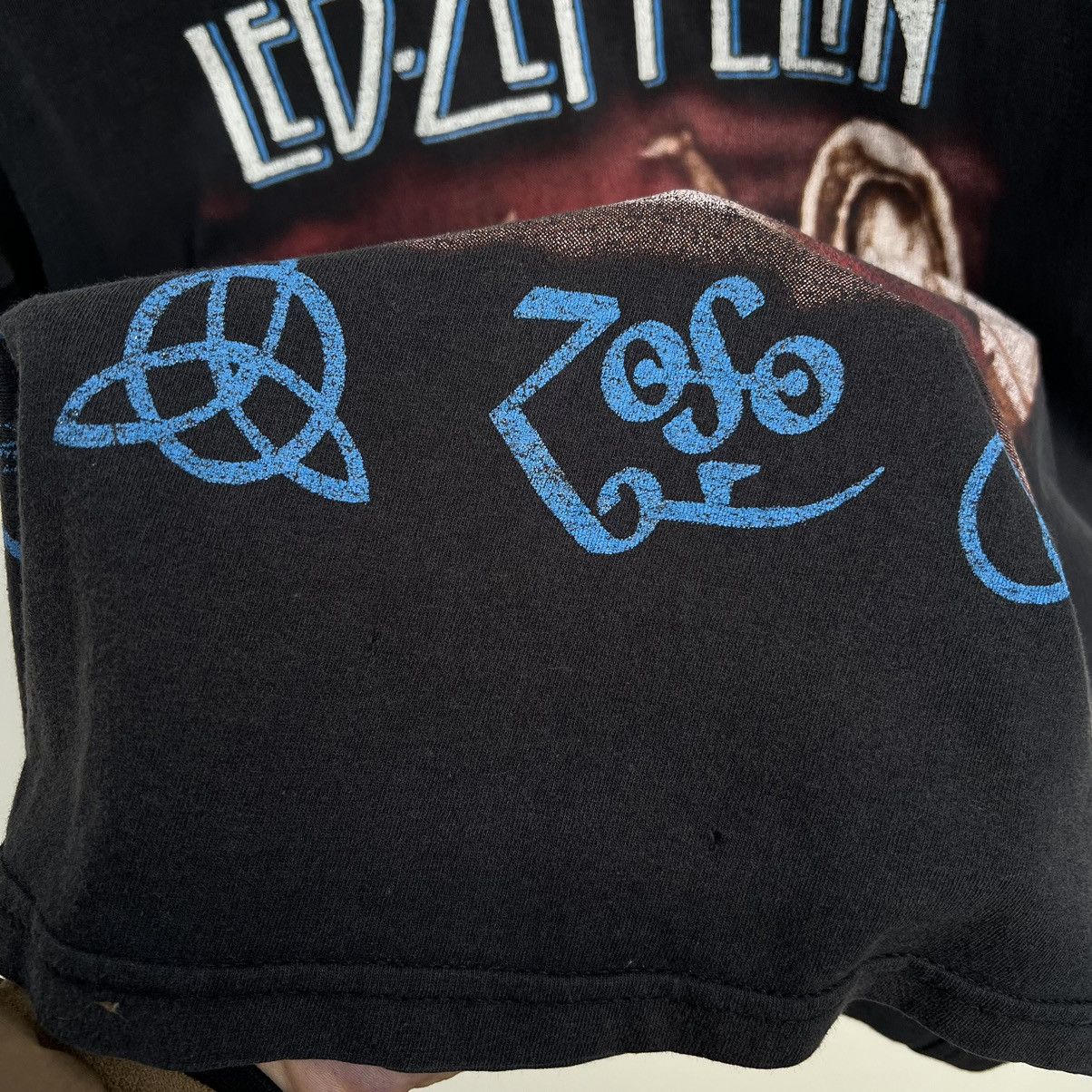 Band Tees × Vintage Vintage Y2K Led Zeppelin 'ZoSo' Size US S / EU 44-46 / 1 - 3 Thumbnail