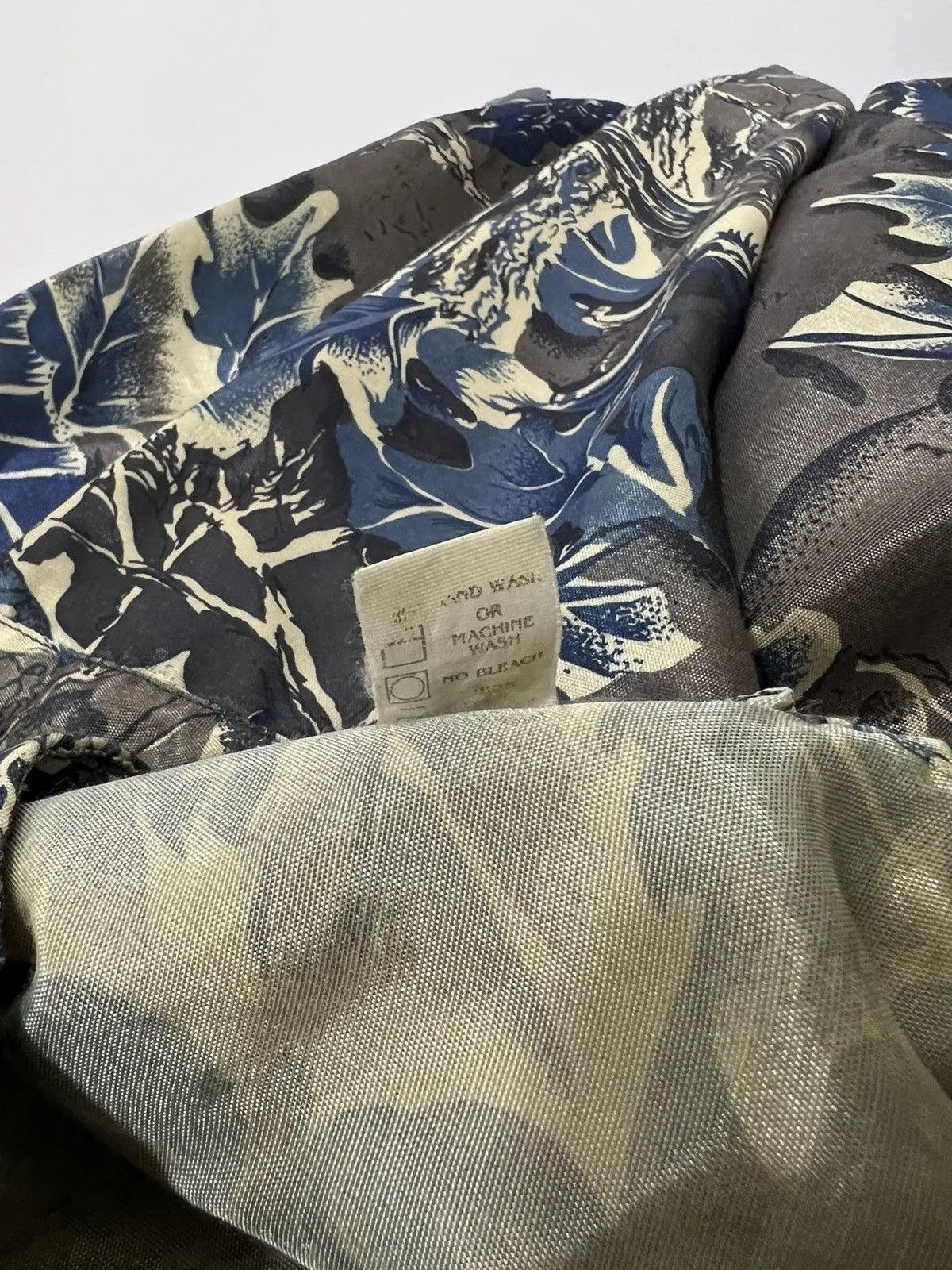 Vintage Vintage silk Crazy shirt Size US L / EU 52-54 / 3 - 3 Thumbnail