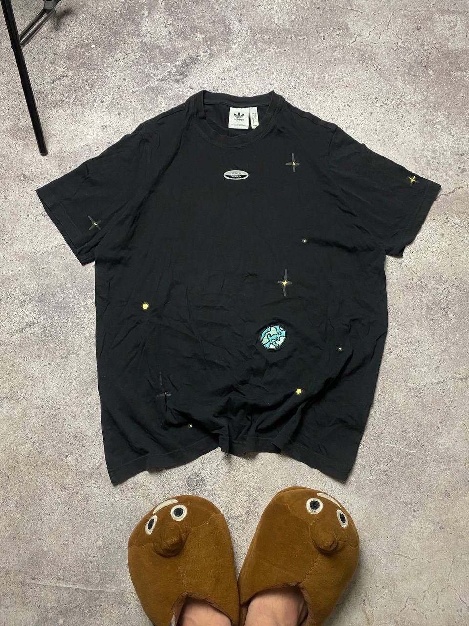 Adidas × Japanese Brand Adidas Space Stars Print Reflective Centre Logo T-Shirt Size US L / EU 52-54 / 3 - 1 Thumbnail