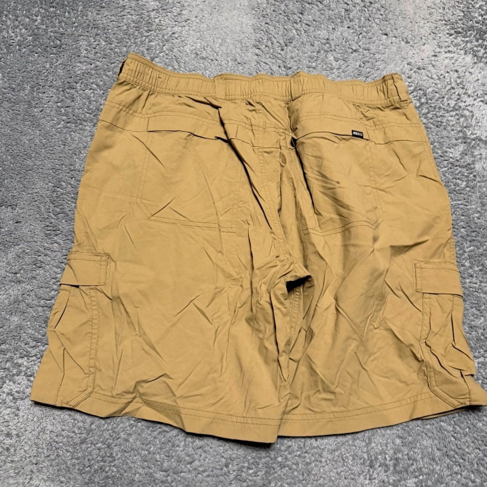 Vintage REI Mens Cargo Shorts 38 Tan Hiking Nylon Performance Size US 38 / EU 54 - 3 Thumbnail