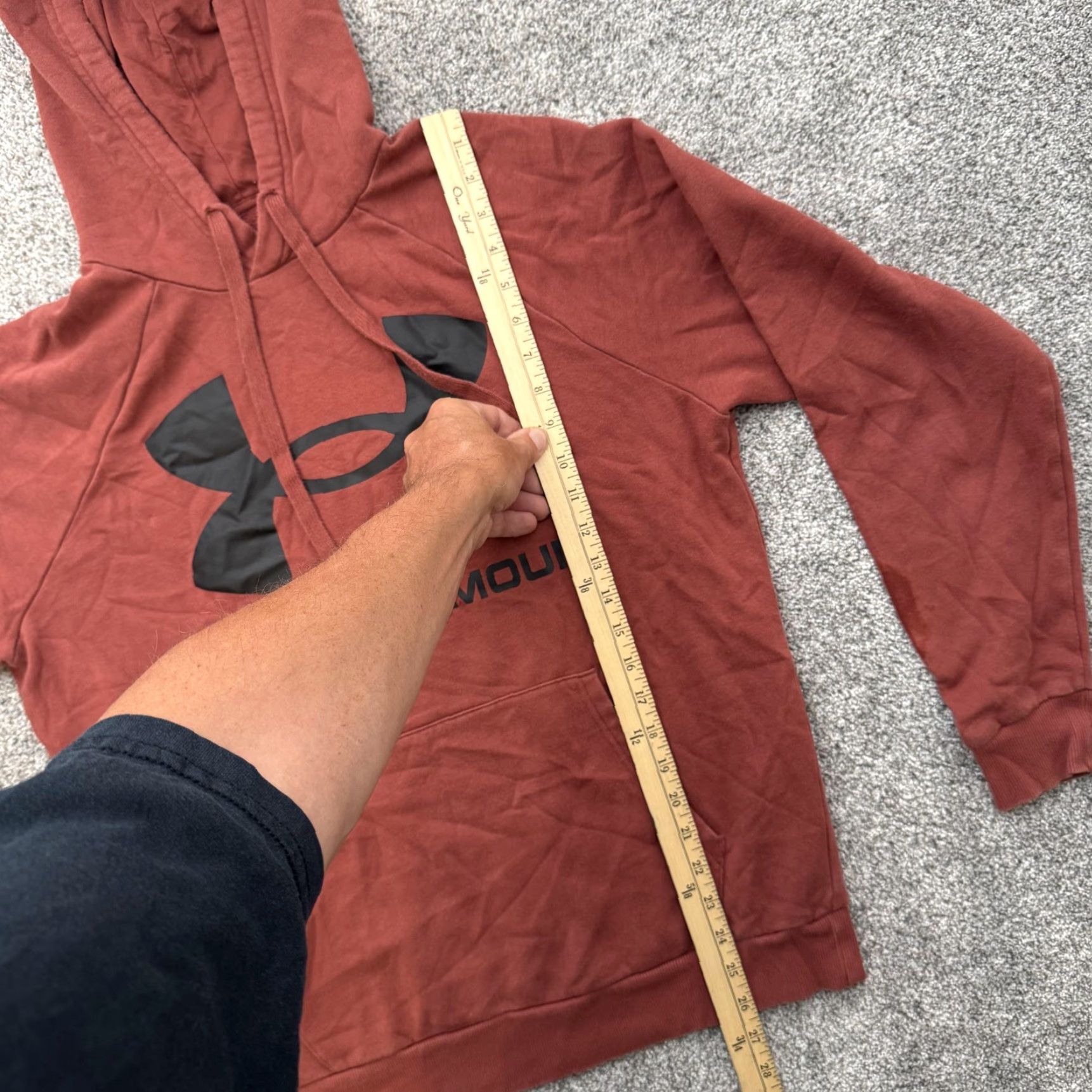 Under Armour Under Armour Hoodie Mens M Red ColdGear Pullover Sweatshirt Graphic Print Kangaroo Pocket Drawstring Hooded Size US M / EU 48-50 / 2 - 2 Thumbnail