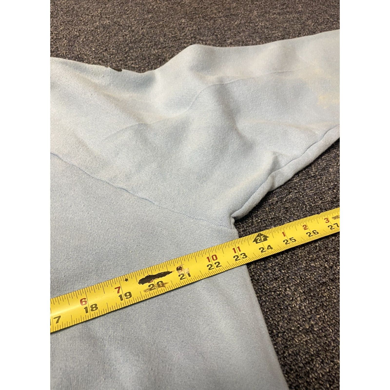 Fruit Of The Loom VINTAGE Fruit of the Loom Sweatshirt Unisex Adults Long Sleeve Crew Neck Black Lab 90s 2020s? Size US L / EU 52-54 / 3 - 3 Thumbnail