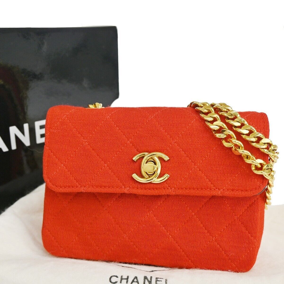 Chanel Chanel Vintage Clutch Pleated Leather Size ONE SIZE - 1 Thumbnail