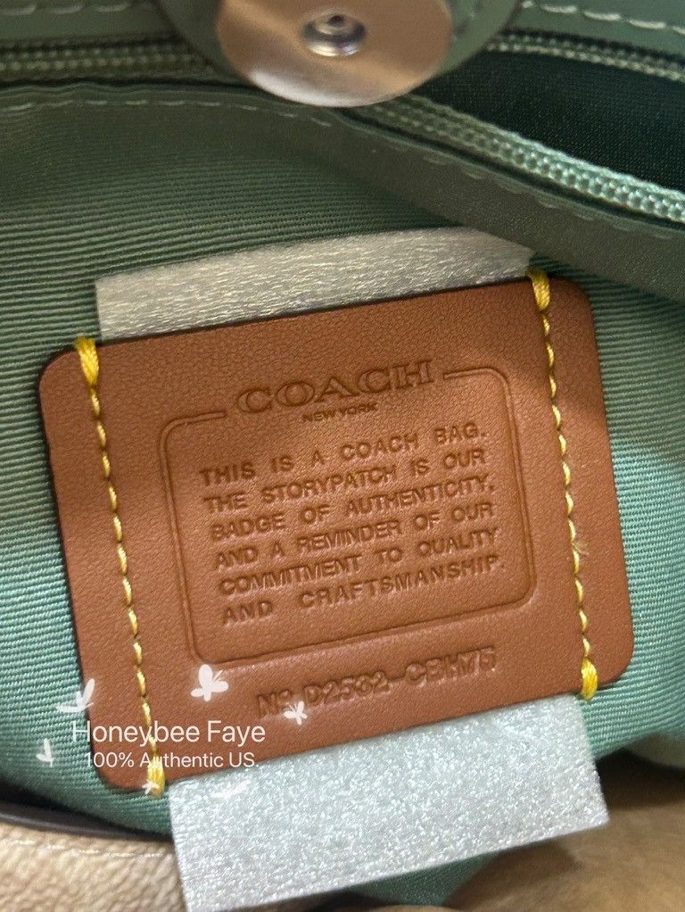 Coach City Bucket Bag With Seahorse Charm CBH75 Size ONE SIZE - 3 Thumbnail
