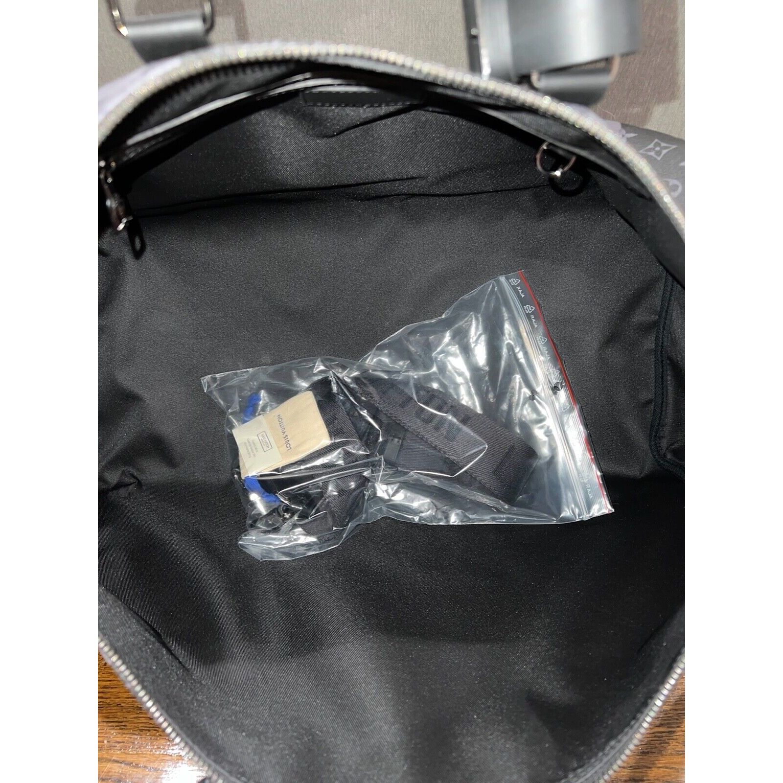 Louis Vuitton Louis Vuitton Keepall Black Stripe Monogram Heart Travel Bag Size ONE SIZE - 11 Thumbnail