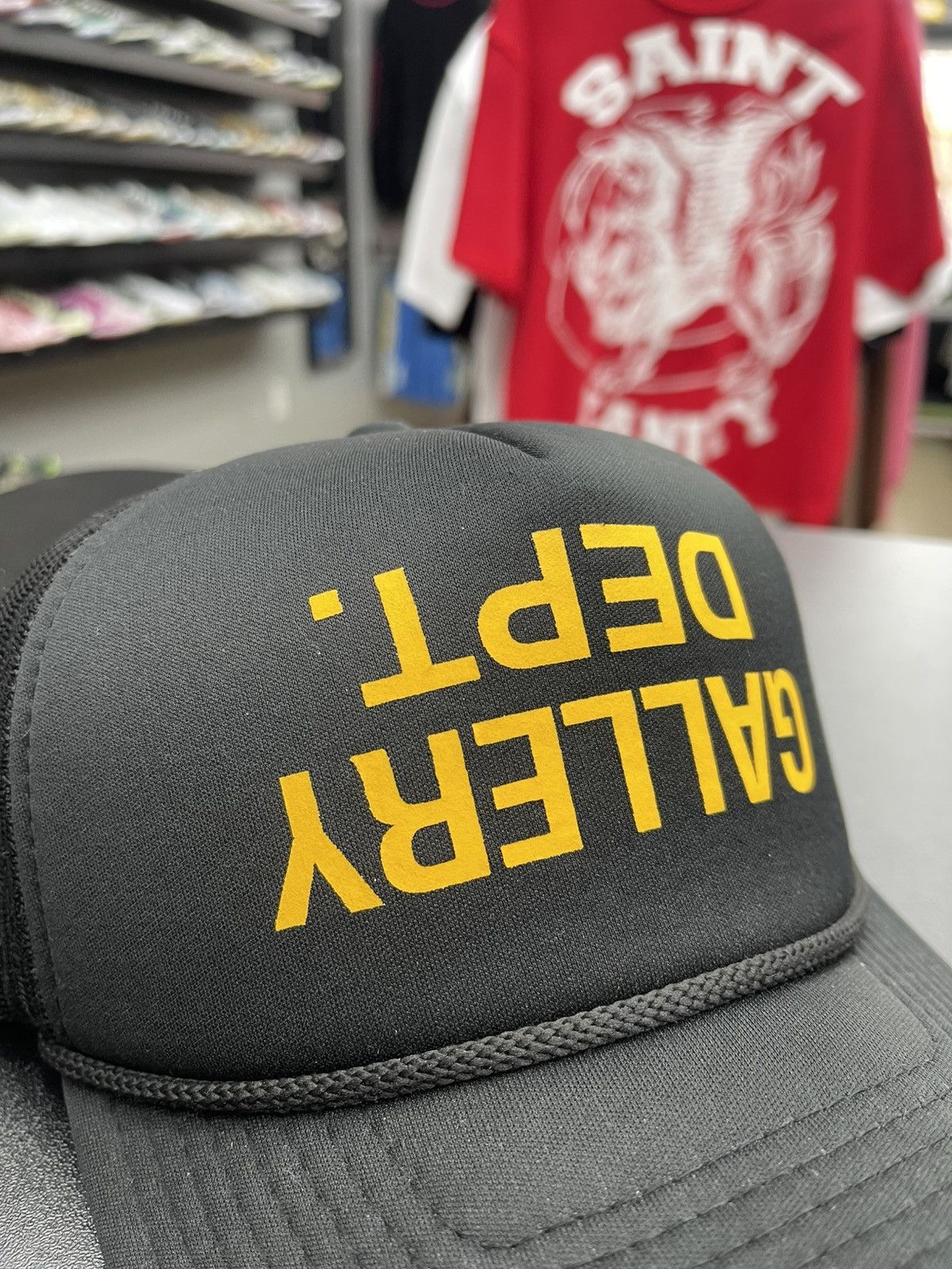 Gallery Dept. Gallery Dept. Logo Trucker Hat Snapback Black Size ONE SIZE - 2 Thumbnail