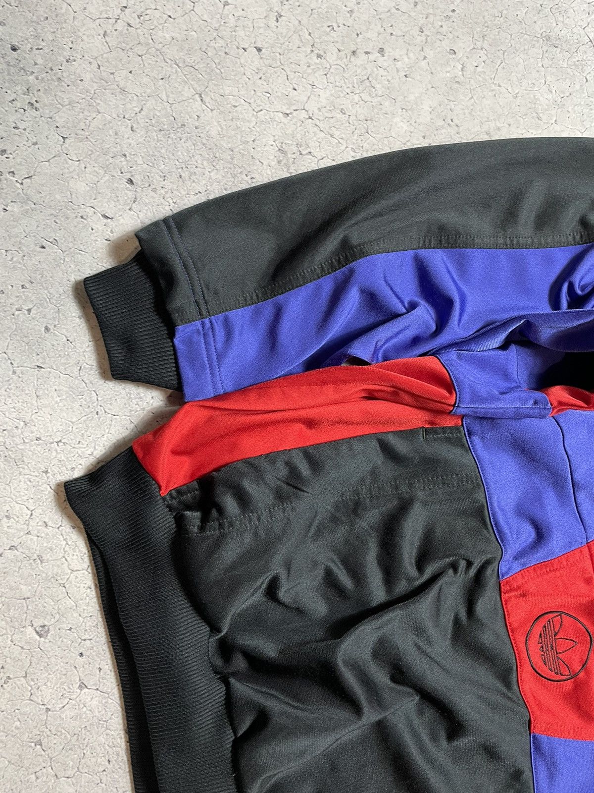 Adidas Vintage 90s Tracksuit Adidas Asia Big Logo Pants And Jacket Size US M / EU 48-50 / 2 - 5 Thumbnail