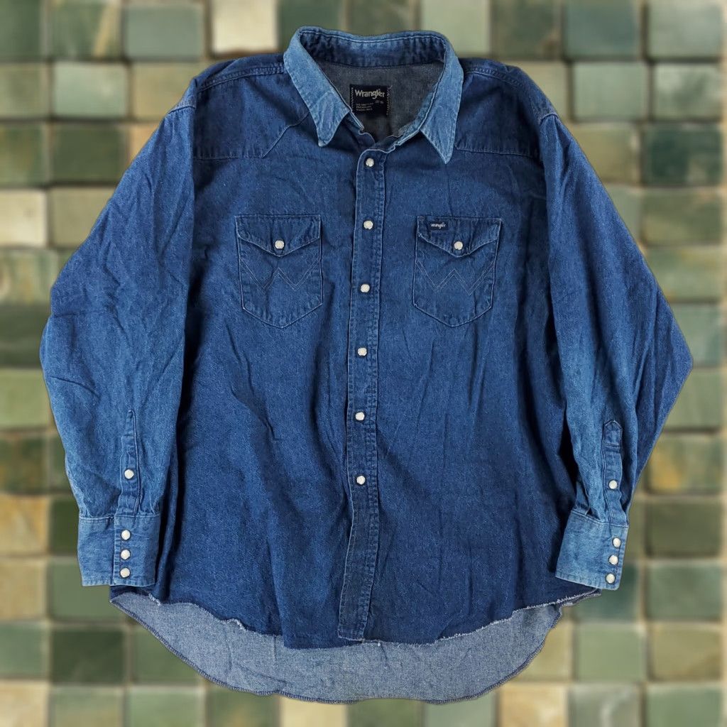 Wrangler Wrangler Denim Pearl Snap Shirt X-Long Tails Blue Mens 3XL 20-36 Big Man Fit Long Sleeve Snap Tail Shirt Size US XXL / EU 58 / 5 - 1 Thumbnail