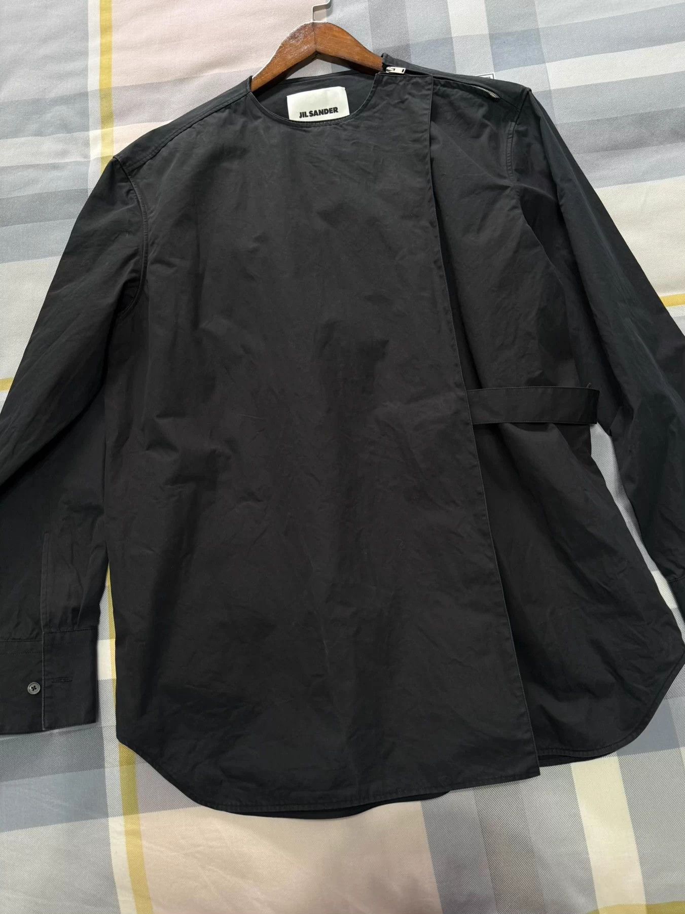 Jil Sander Jil Sander Men's Design Sharp Casual Shirt 9/10 Authentic Size US S / EU 44-46 / 1 - 3 Thumbnail