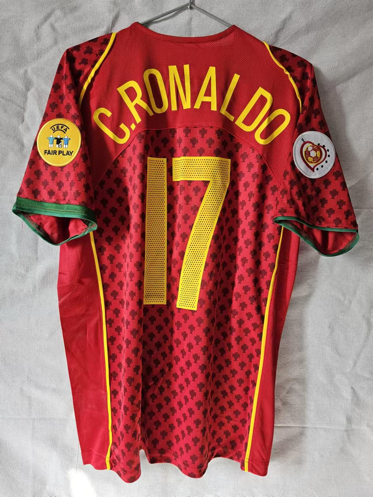 Other 2004 Portugal #7 C Ronaldo Jersey Home M Size US M / EU 48-50 / 2 - 1 Thumbnail