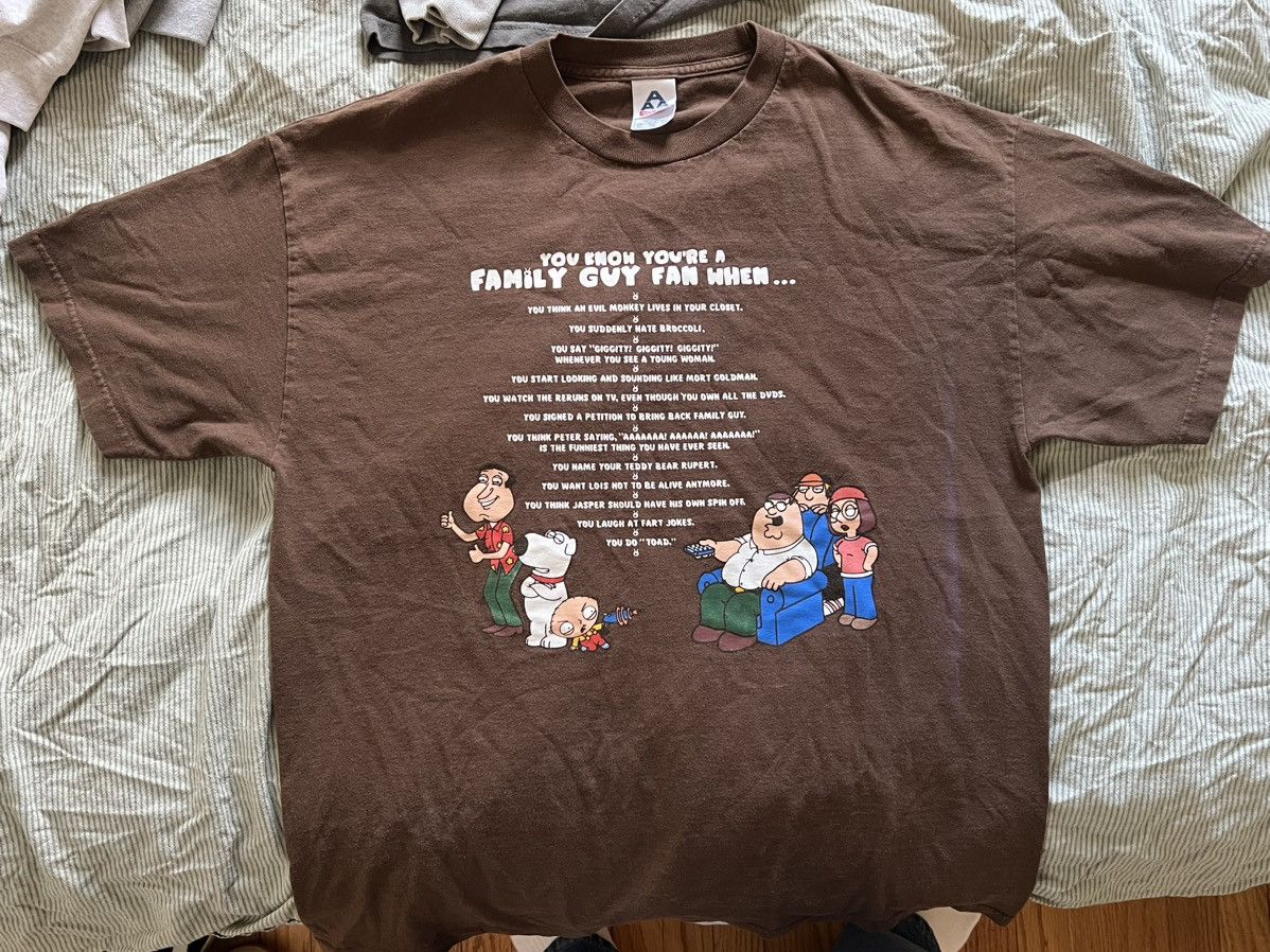 AAA Family Guy Fan Shirt Size US XL / EU 56 / 4 - 1 Thumbnail