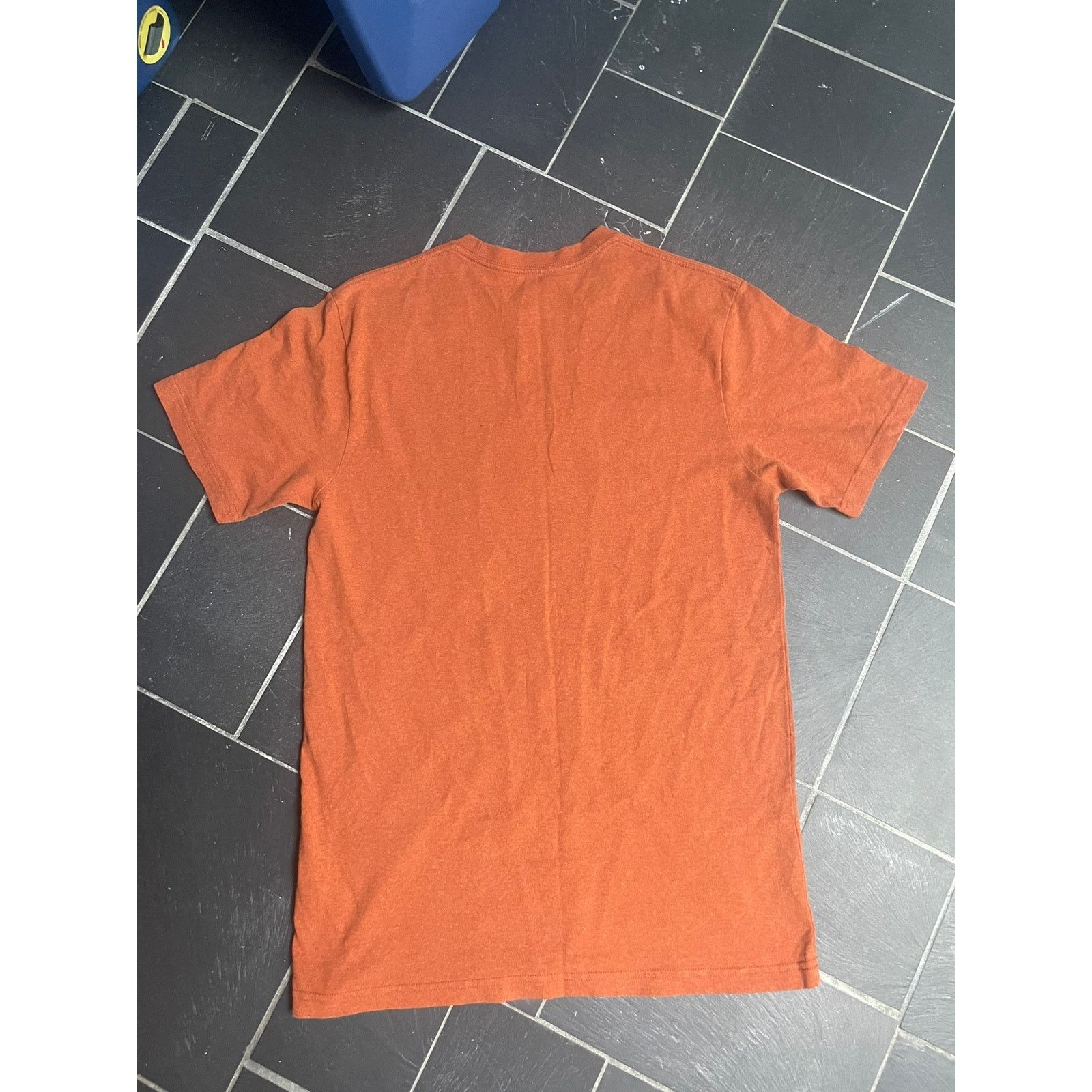 Patagonia Patagonia Clay Orange Logo Tshirt 2010 Size Medium Size US M / EU 48-50 / 2 - 4 Thumbnail