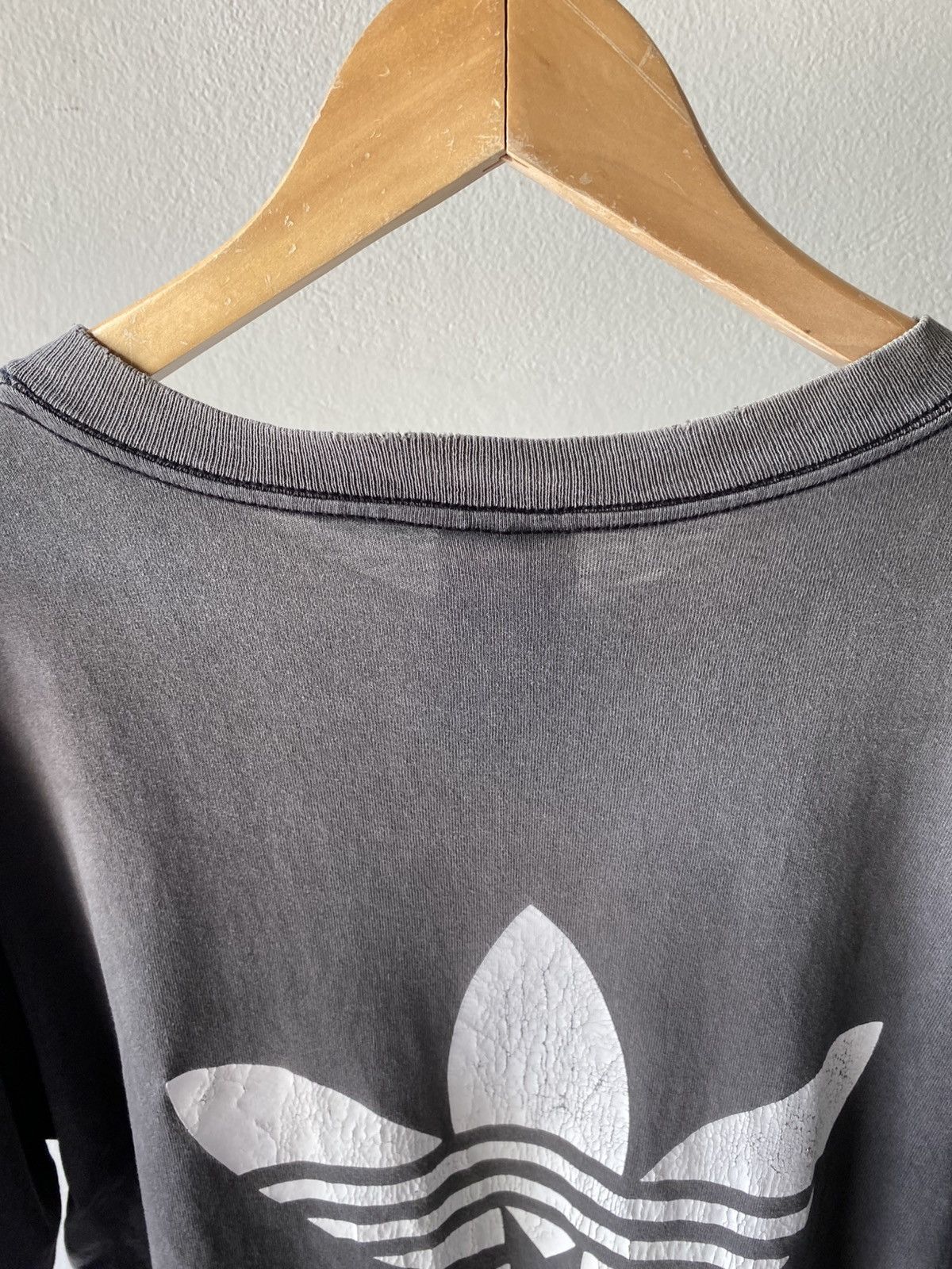 Adidas Adidas Vintage Black Adidas Trefoil Tee Size US M / EU 48-50 / 2 - 11 Thumbnail