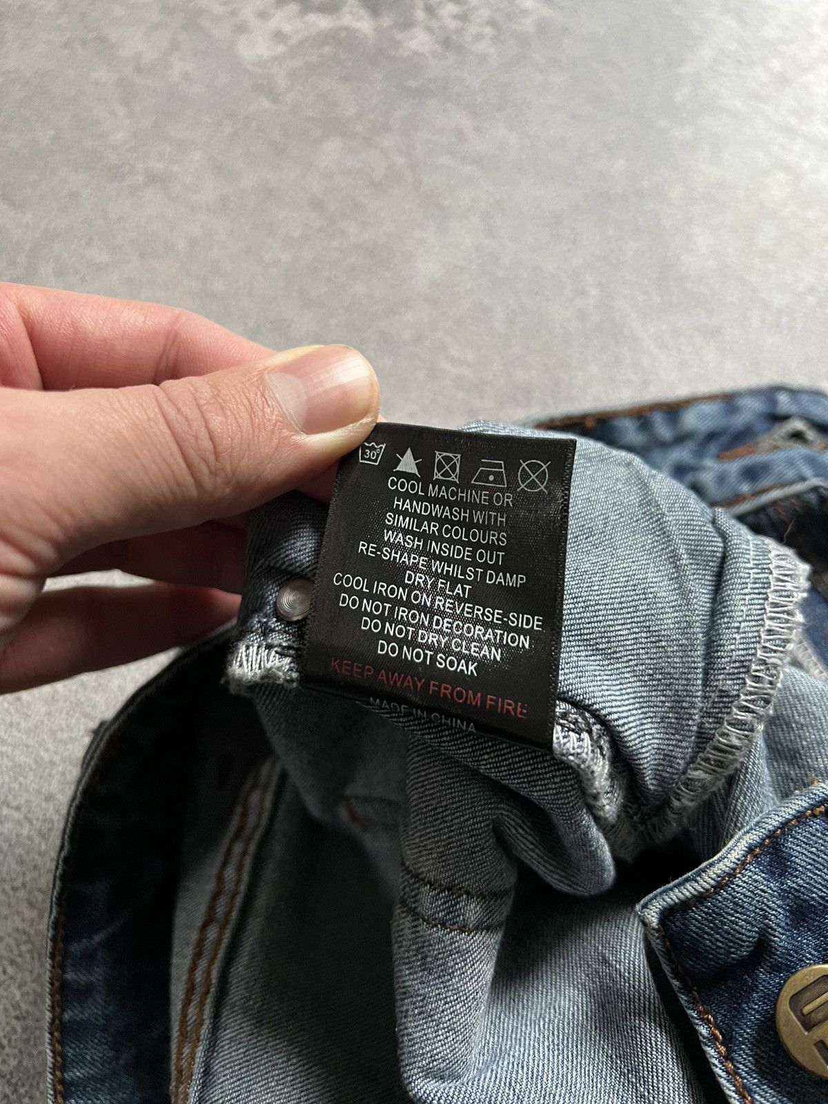 Ed Hardy Ed Hardy X Urban Outfitters Cargo Dragon Logo Denim Jeans S Size US 34 / EU 50 - 10 Thumbnail