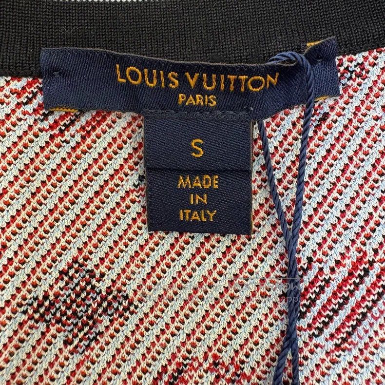 Louis Vuitton Louis Vuitton White full logo playing card mulberry silk n Size S / US 4 / IT 40 - 7 Thumbnail