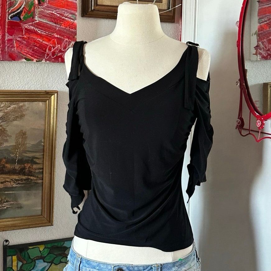 Other misope black buckle cold shoulder long sleeve top Size L / US 10 / IT 46 - 1 Thumbnail