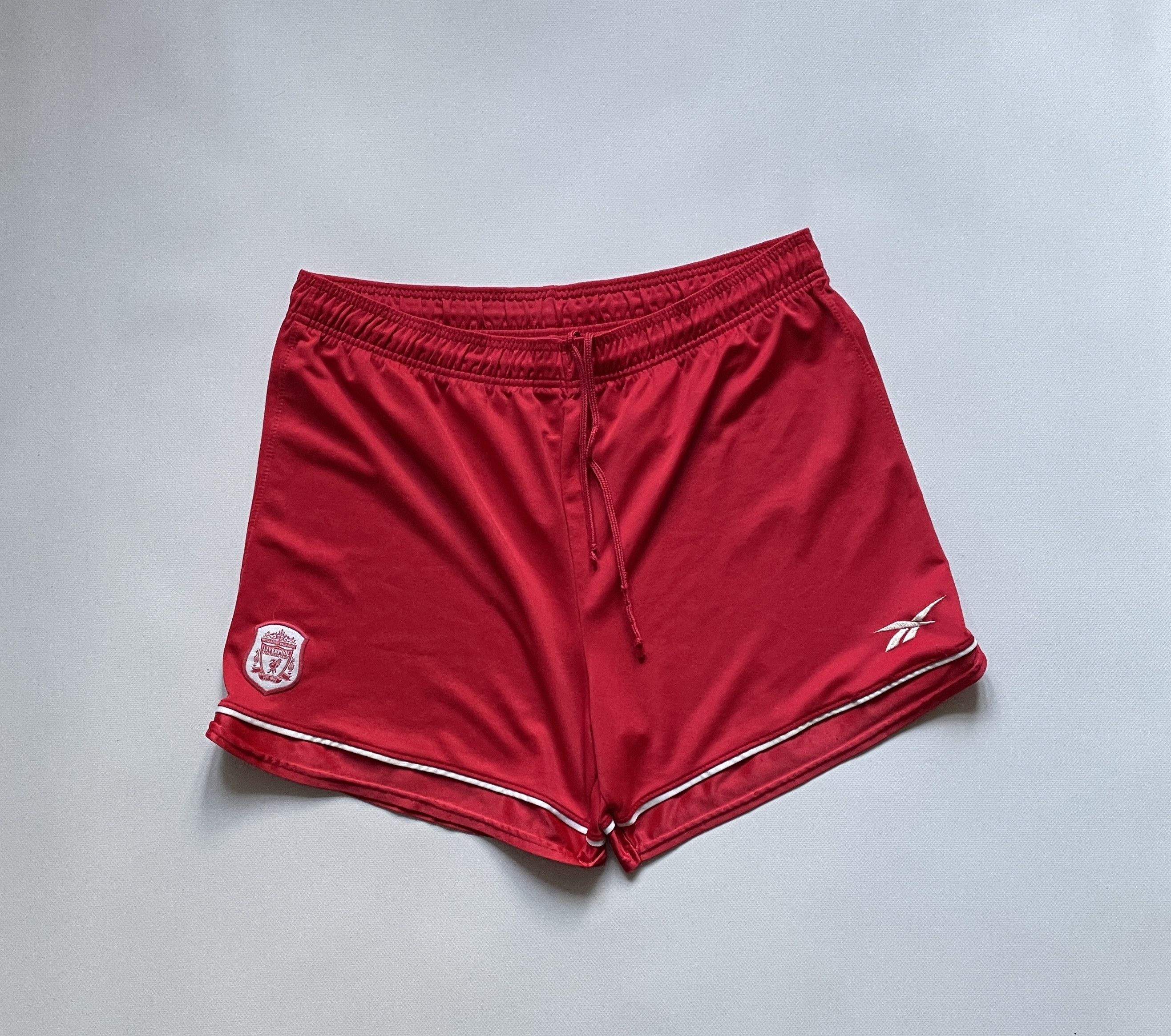 Reebok Vintage Liverpool 2000 2002 Home Football Shorts Soccer Size US 36 / EU 52 - 1 Thumbnail