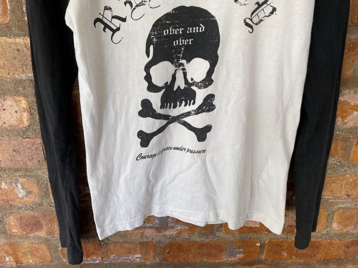 20471120 Vtg Saucy Cool Skull and bone punk Size XS / US 0-2 / IT 36-38 - 4 Thumbnail