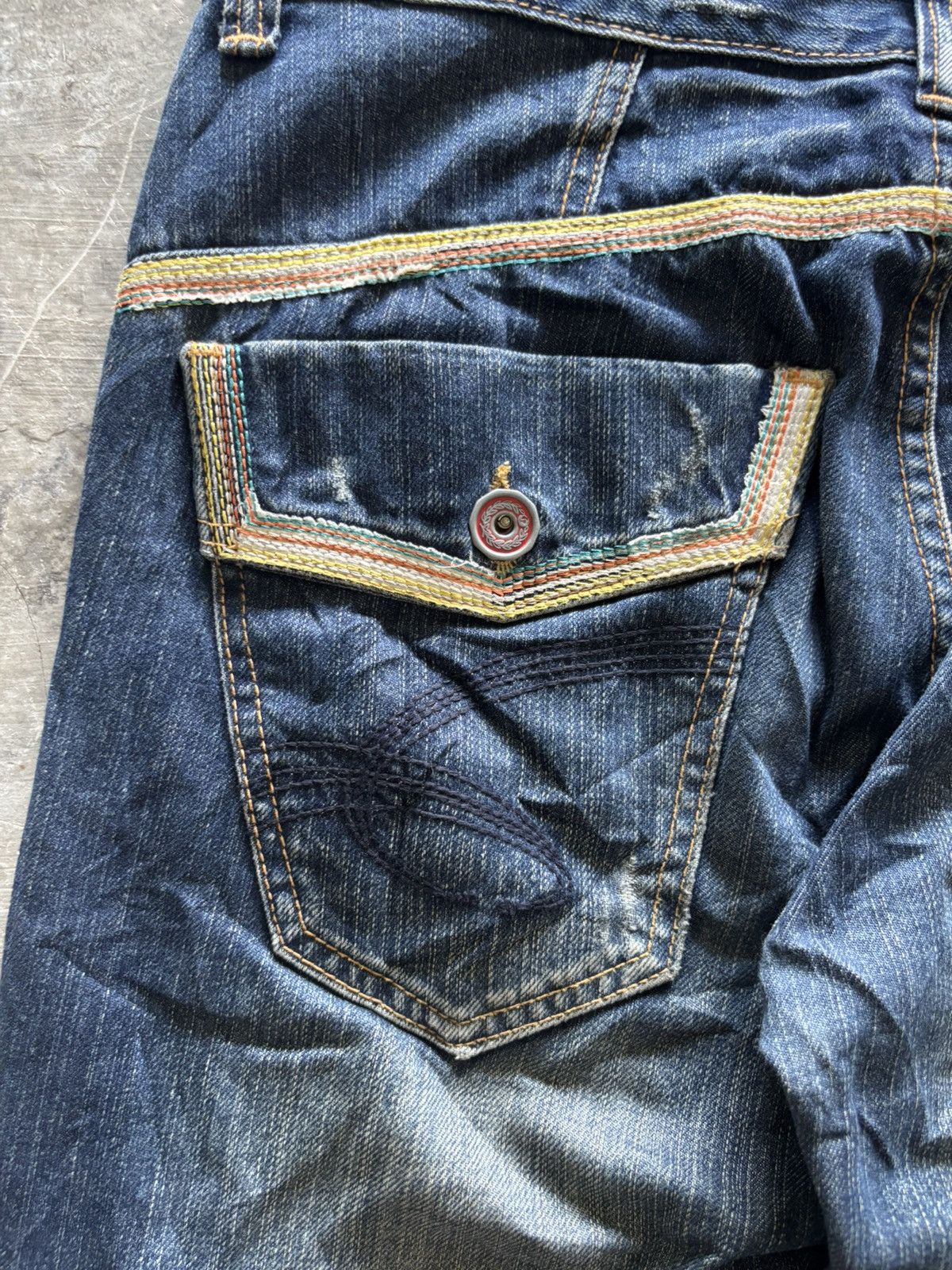 If Six Was Nine SICK FLARE RED PEPPER JEANS DISTRESSED JAPANESE PUNK GOTH Size US 31 - 19 Thumbnail