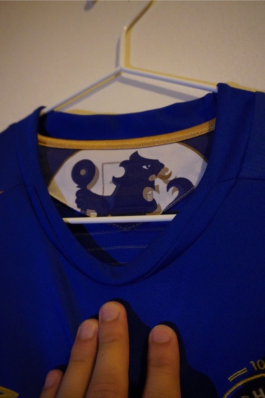 Umbro Retro Chelsea FC Football Jersey 2005-2006 Centenary Jersey Size US L / EU 52-54 / 3 - 7 Thumbnail