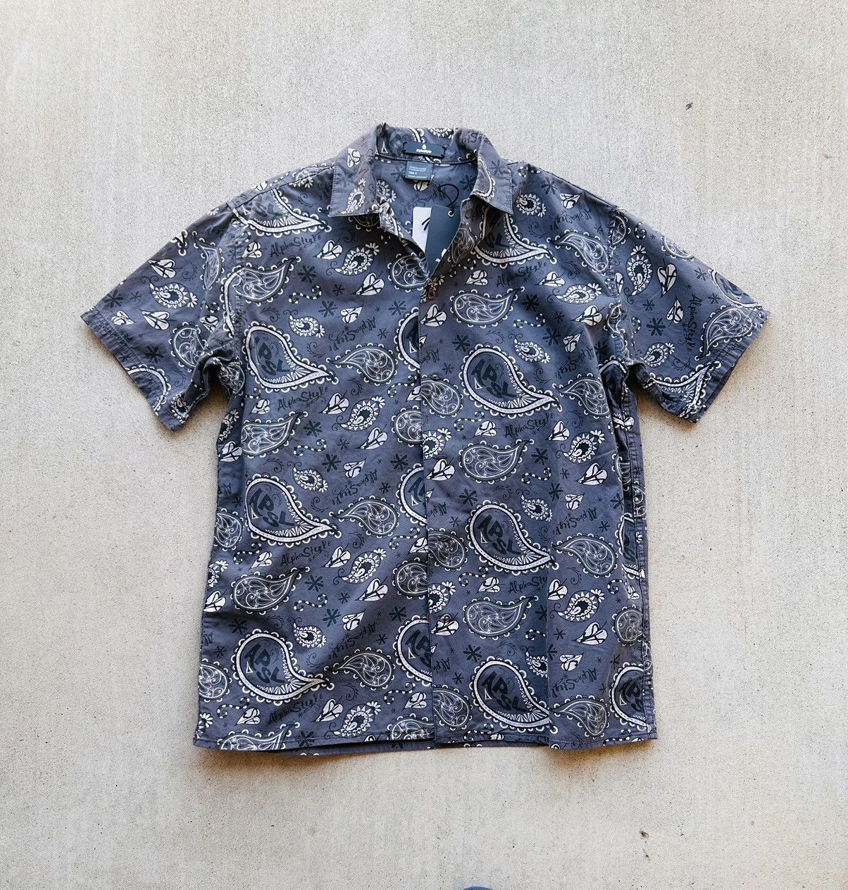 AlphaStyle Alphastyle Hawaiian Shirt Men Size Small Oversized Paisley Size US S / EU 44-46 / 1 - 1 Thumbnail