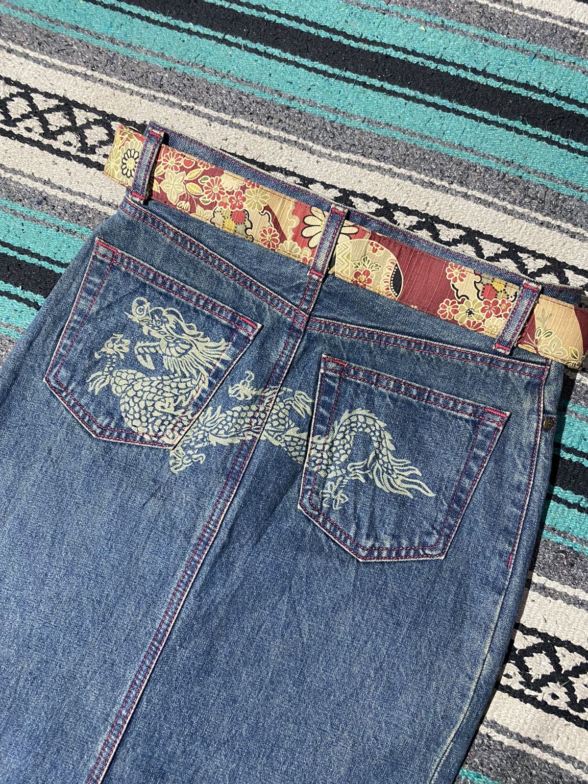 Vivienne Tam 2000s Viviene Tam - Dragon Denim Maxi Skirt Size 27" / US 4 / IT 40 - 2 Thumbnail