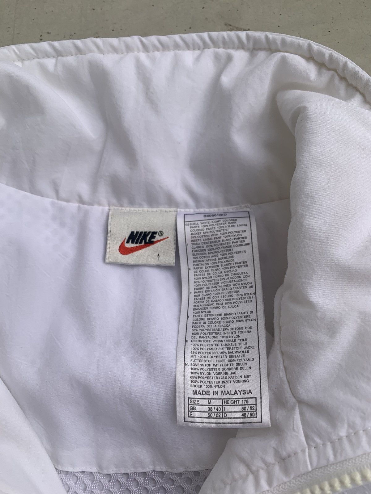 Nike Nike Court Jacket Vintage Olympic Zip Streetwear Style Size US L / EU 52-54 / 3 - 6 Thumbnail
