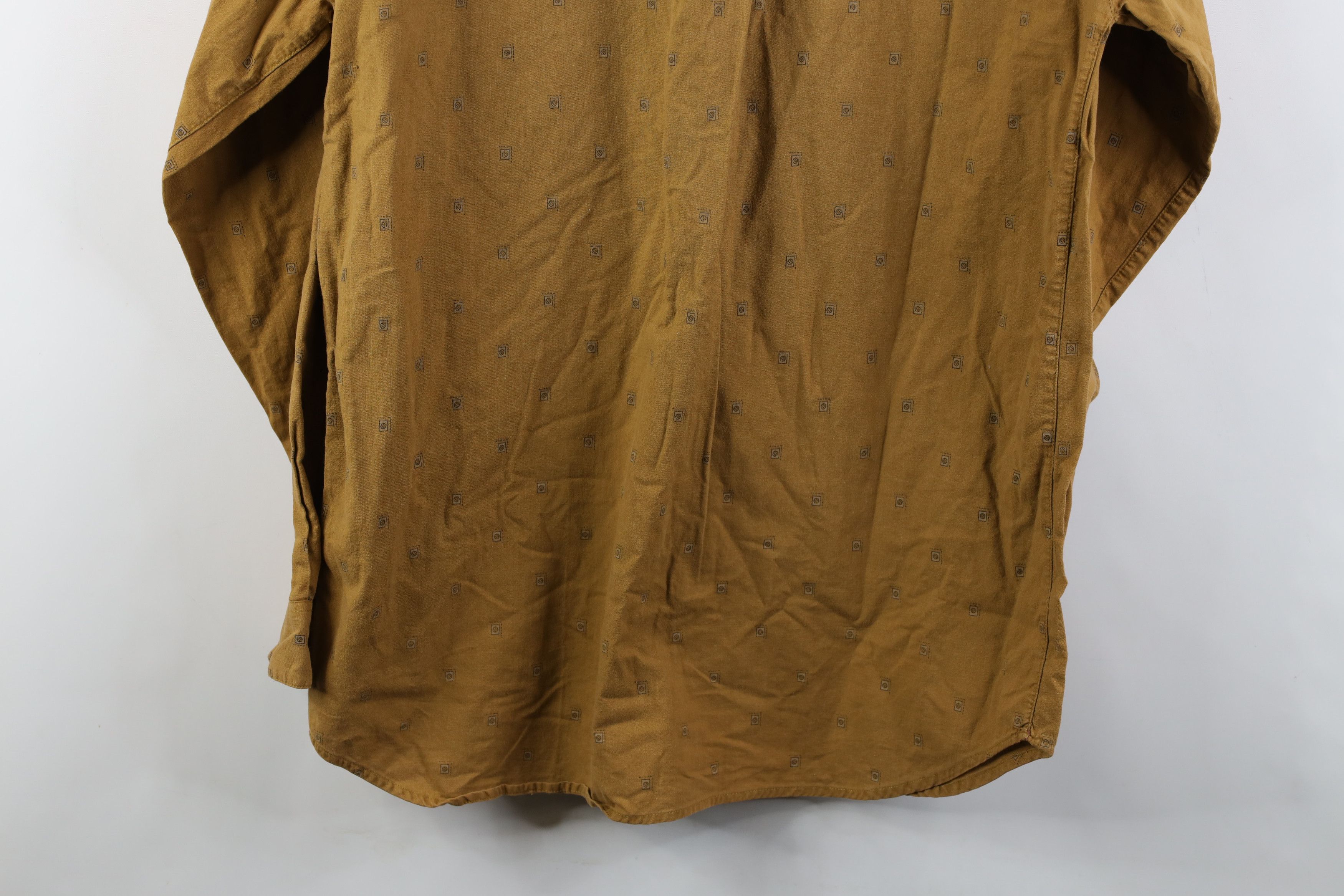Vintage Vintage 90s Streetwear Geometric Collared Button Down Shirt Size US M / EU 48-50 / 2 - 15 Thumbnail