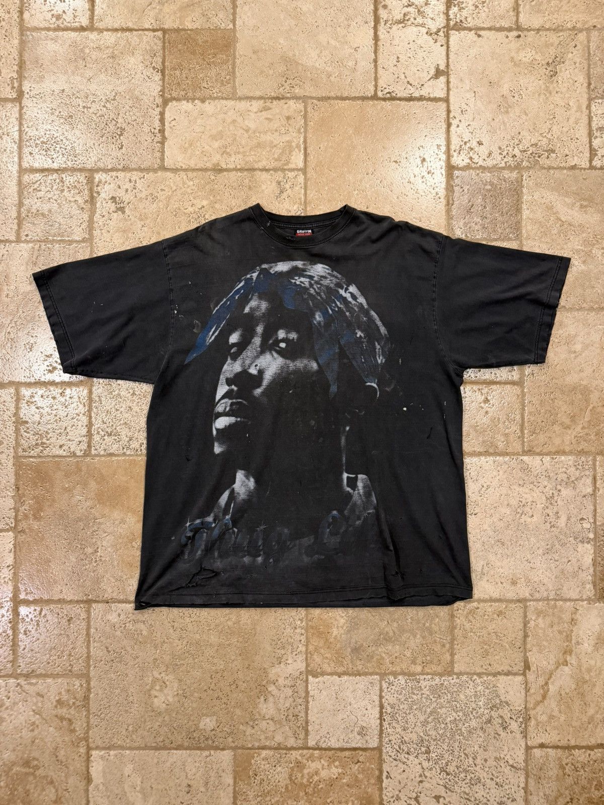 Vintage Vintage 90’s 2pac Big Face “Thug Life” Faded Rap T-Shirt Size US XXL / EU 58 / 5 - 5 Thumbnail