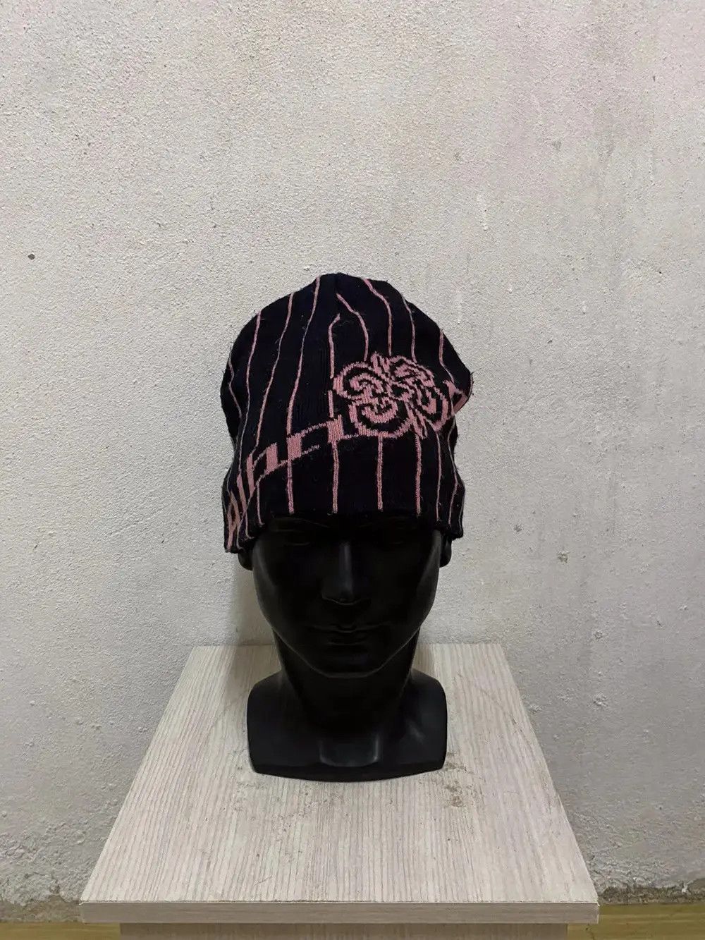 ALBA Vintage Alba Spell out Striped Beanie Hat Size ONE SIZE - 2 Thumbnail