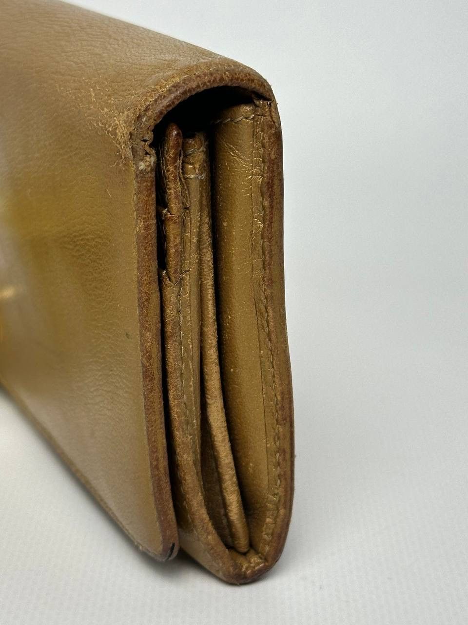Loewe 90s Vintage Loewe Anagram Leather Authentic Golden Wallet Size ONE SIZE - 13 Thumbnail