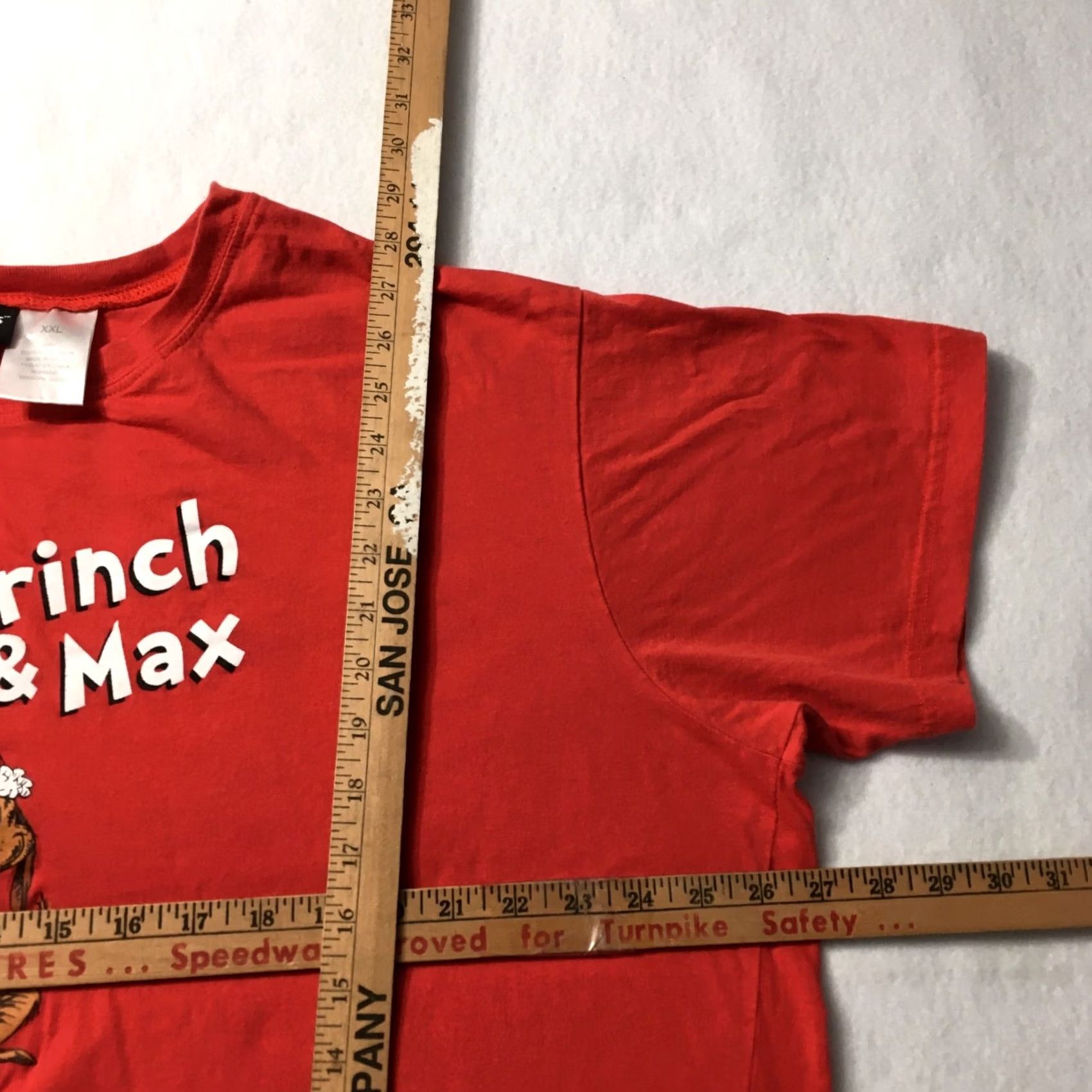 Vintage Dr. Seuss How the Grinch & MAX Stole Christmas T Shirt Size 2XL RED Size US XXL / EU 58 / 5 - 6 Thumbnail