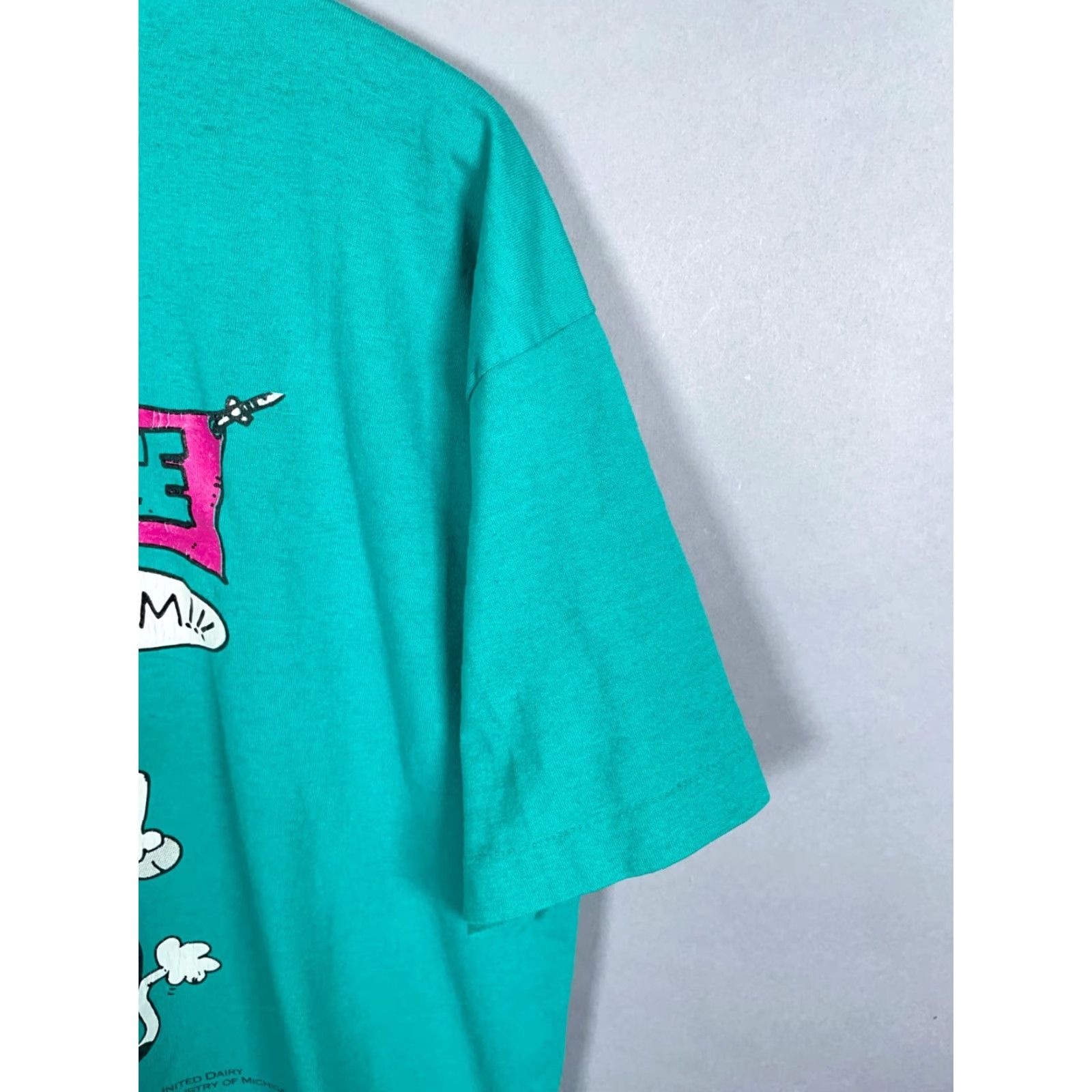 Fruit Of The Loom VINTAGE Michigan Dairy Ice Cream T-Shirt Adult XL Green 90s Fruit of the Loom Mens Cardi Size US XL / EU 56 / 4 - 7 Thumbnail