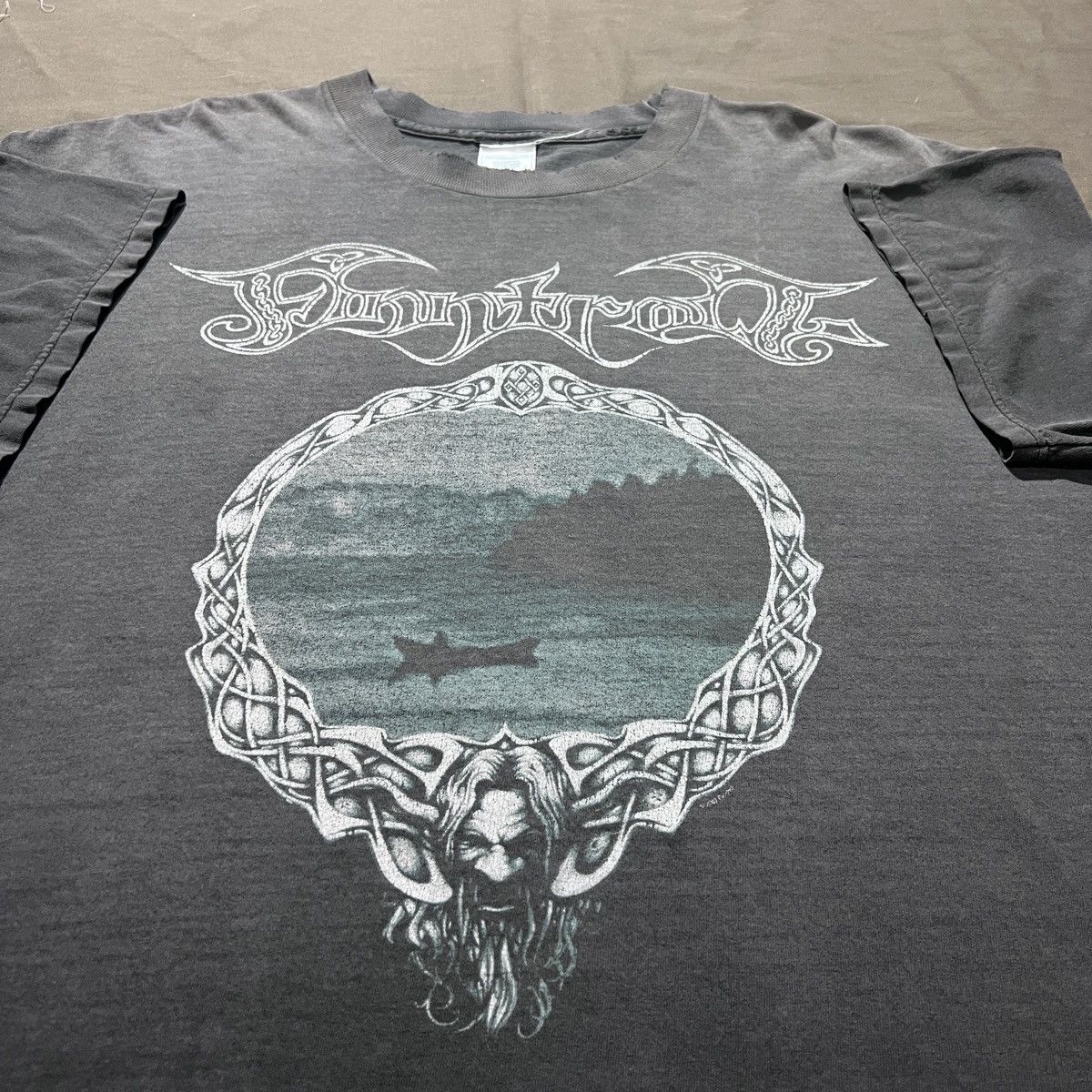 Vintage Y2K Finntroll Graphic Tee Thrashed Faded XL Folk Black metal Size US XL / EU 56 / 4 - 5 Thumbnail