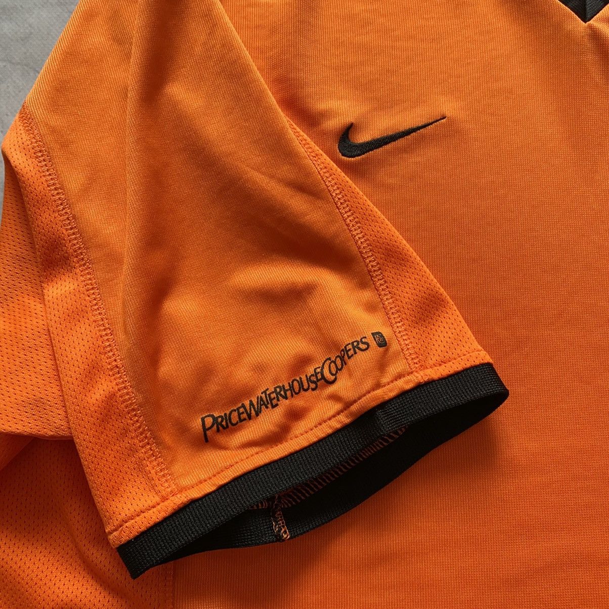 Vintage Nike Netherland 2000/02 Soccer Jersey Y2K Home Size US L / EU 52-54 / 3 - 5 Thumbnail