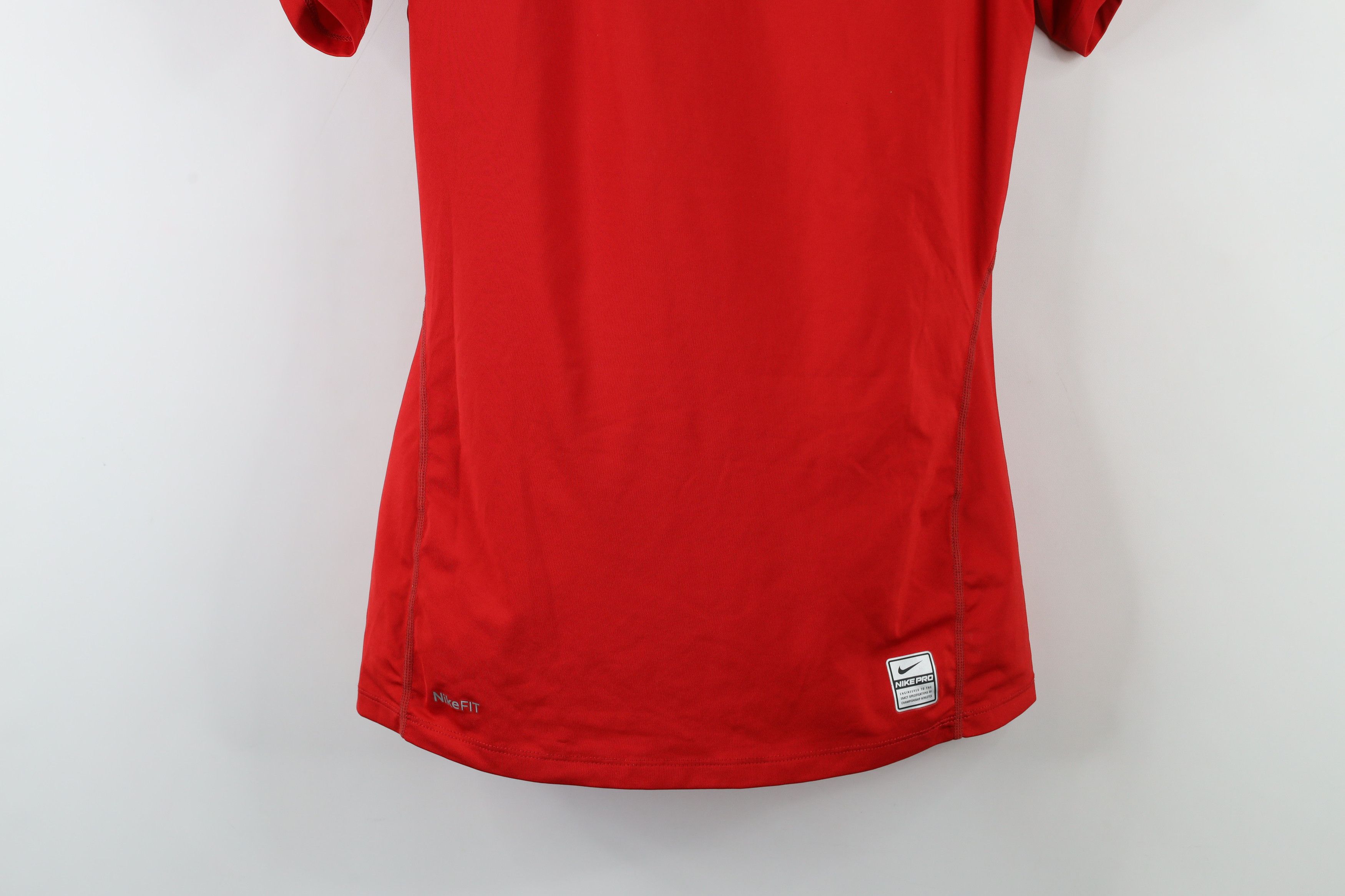 Nike × Vintage Nike Pro Combat Compression Gym Training V-Neck T-Shirt Red Size S / US 4 / IT 40 - 3 Thumbnail