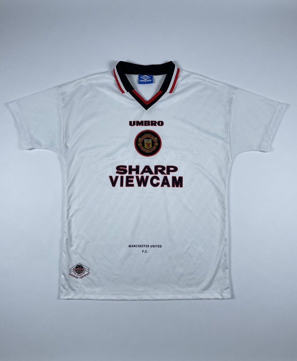 Umbro Manchester United Umbro 1996/97 Football Shirt Soccer Jersey Size US L / EU 52-54 / 3 - 1 Thumbnail