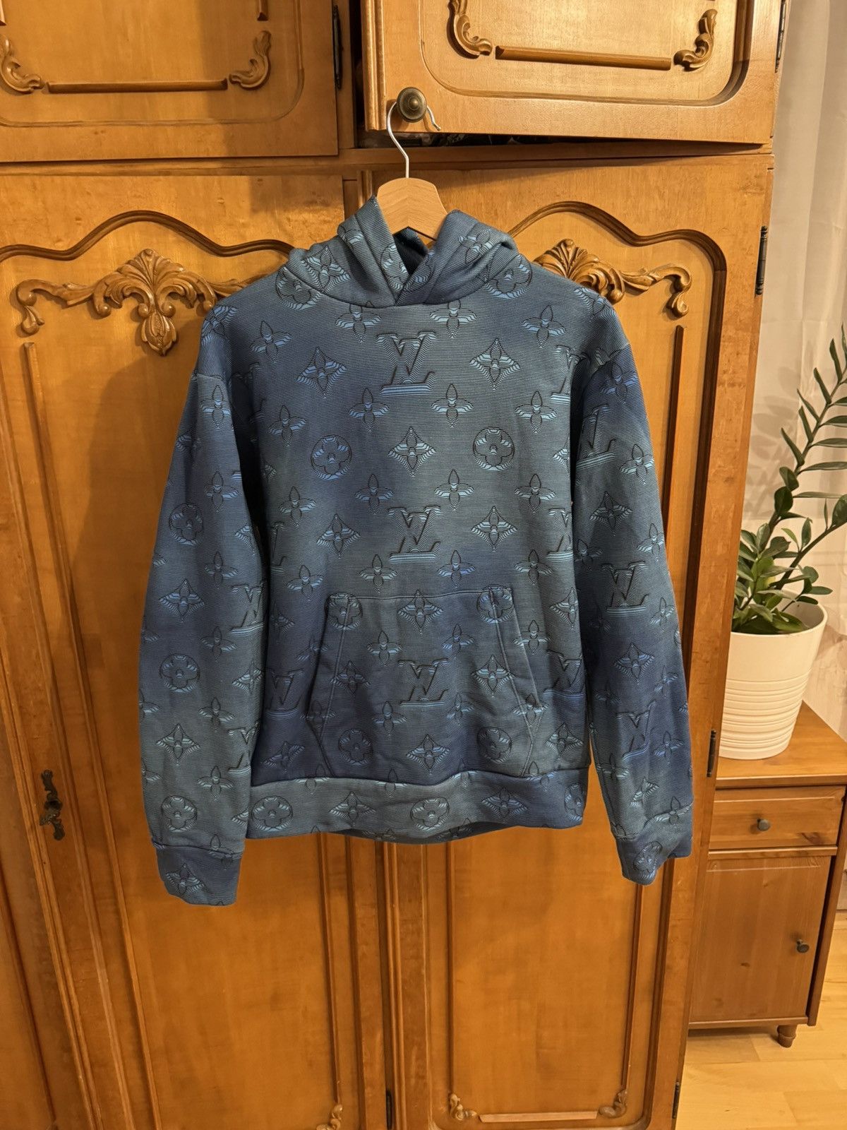 Louis Vuitton Louis Vuitton 2054 Blue Monogram Illusion 3D Hoodie | Grailed