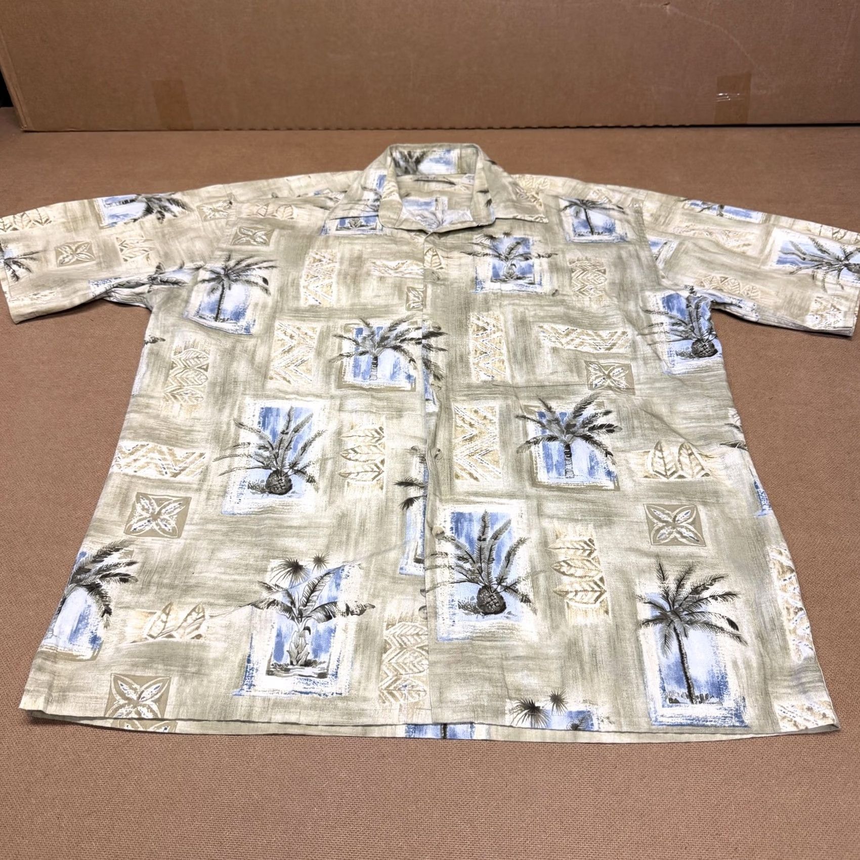 Vintage Batik Bay Shirt Mens Large Beige Palm Tree Cotton Tropical Hawaiian Camp Aloha Button-Up Short Sleeve Graphic Print Beach Size US L / EU 52-54 / 3 - 2 Thumbnail