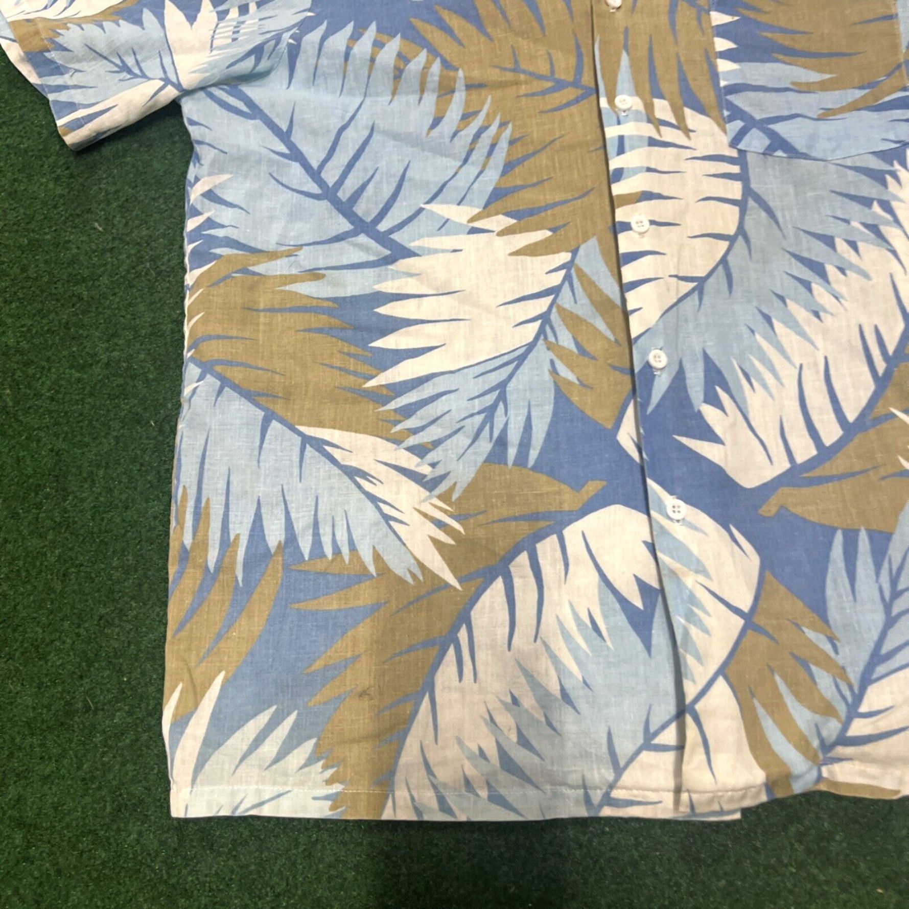 Vintage Vintage Remington Hawaiian Shirt Size Large Beach Fishing Summer Outdoors USA Size US L / EU 52-54 / 3 - 2 Thumbnail