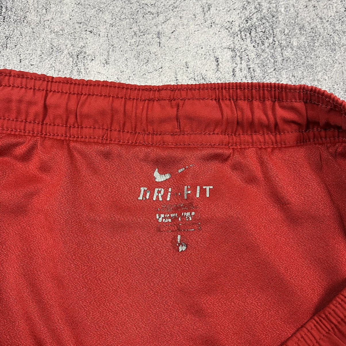 Nike Nike Barcelona Away soccer football shorts 2013/14 Size US 32 / EU 48 - 5 Thumbnail