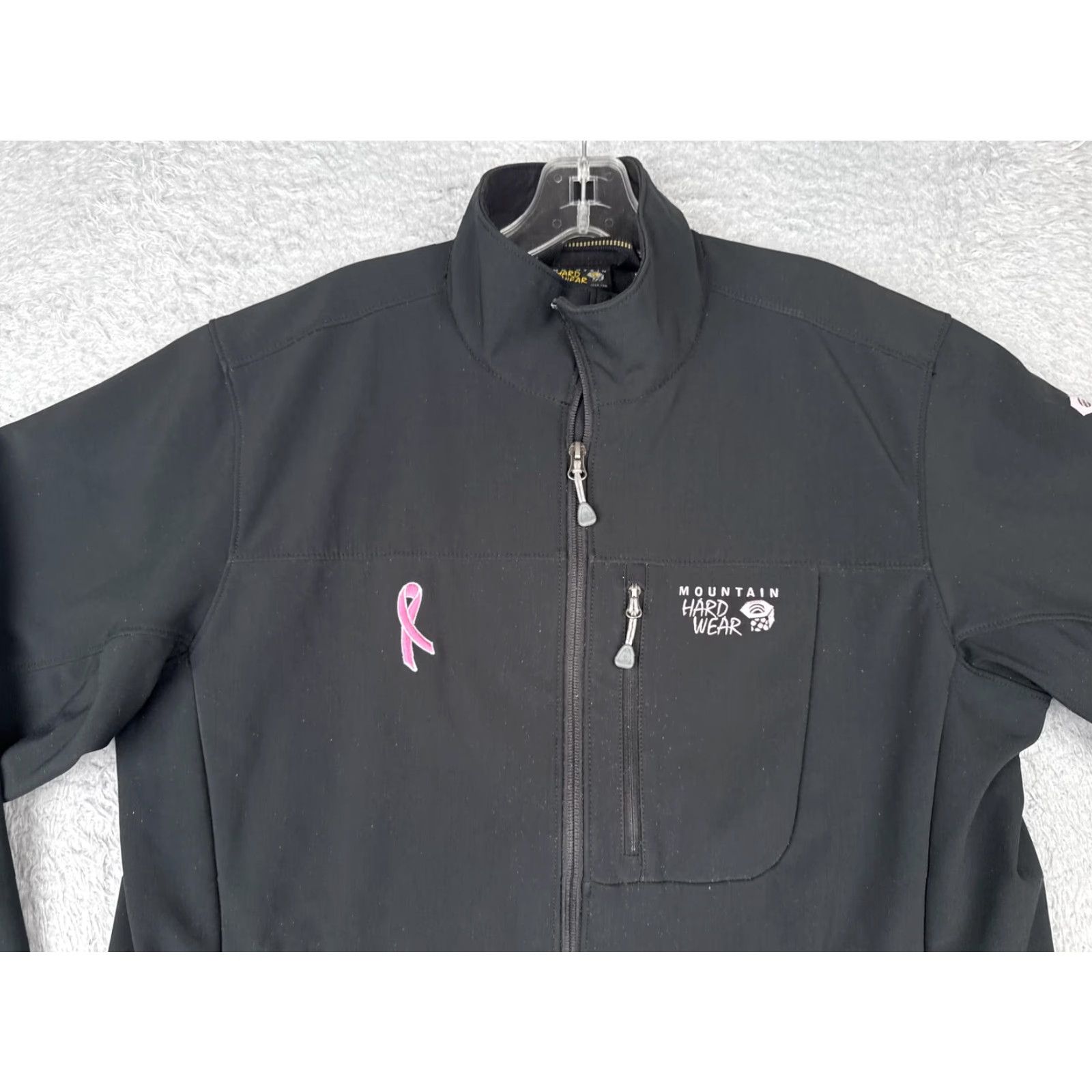 Mountain Hardwear Mountain Hardwear Jacket Mens Large Black Softshell Fleece Breast Cancer Ribbon Size US L / EU 52-54 / 3 - 7 Thumbnail