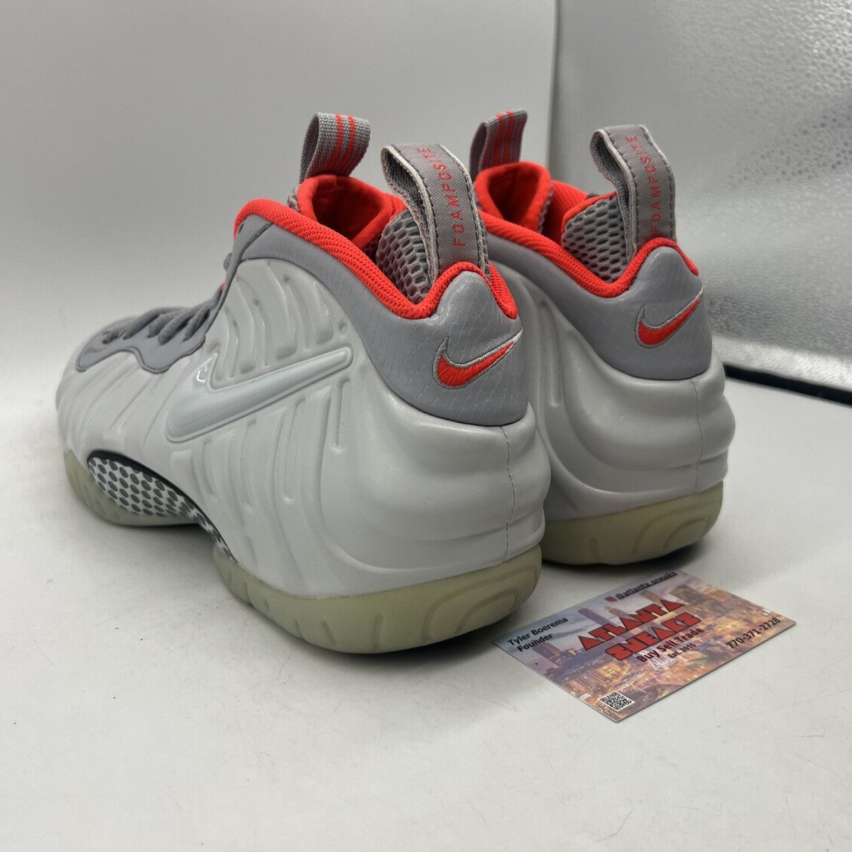 Nike Air Foamposite pure money Size US 10 / EU 43 - 4 Thumbnail