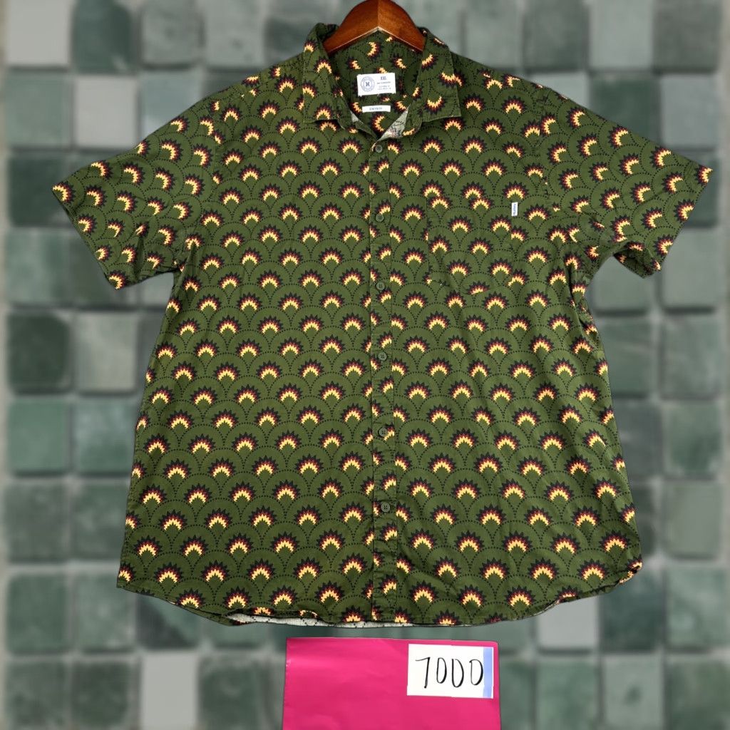 Hurley Hurley Stretch Fit Shirt XL Green Geometric Beach Casual Button Up Short Sleeve Men Regular Collared Shirt Size US XL / EU 56 / 4 - 1 Thumbnail