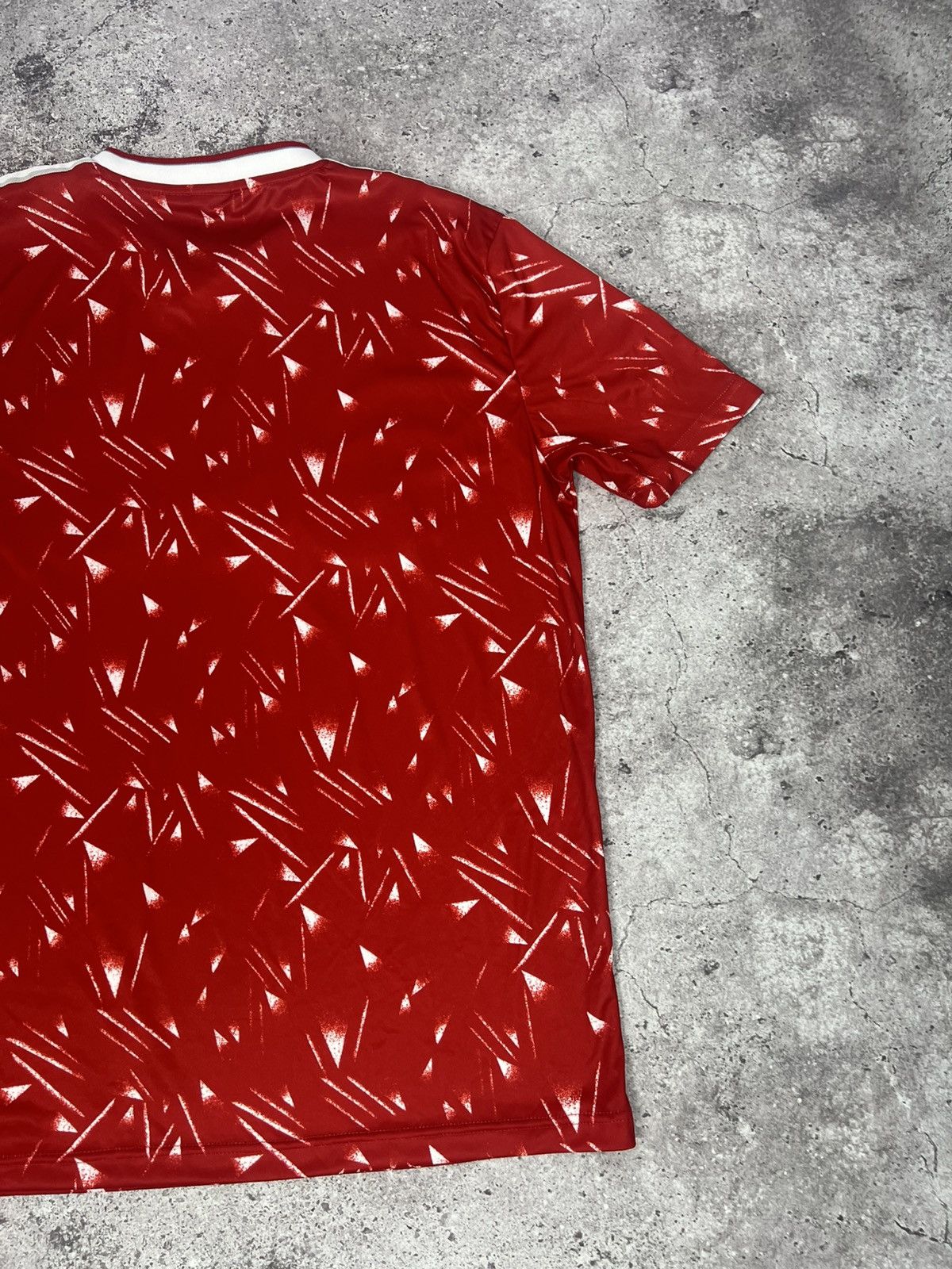 Vintage Liverpool Candy Football Shirt Soccer Jersey Size US XL / EU 56 / 4 - 12 Thumbnail
