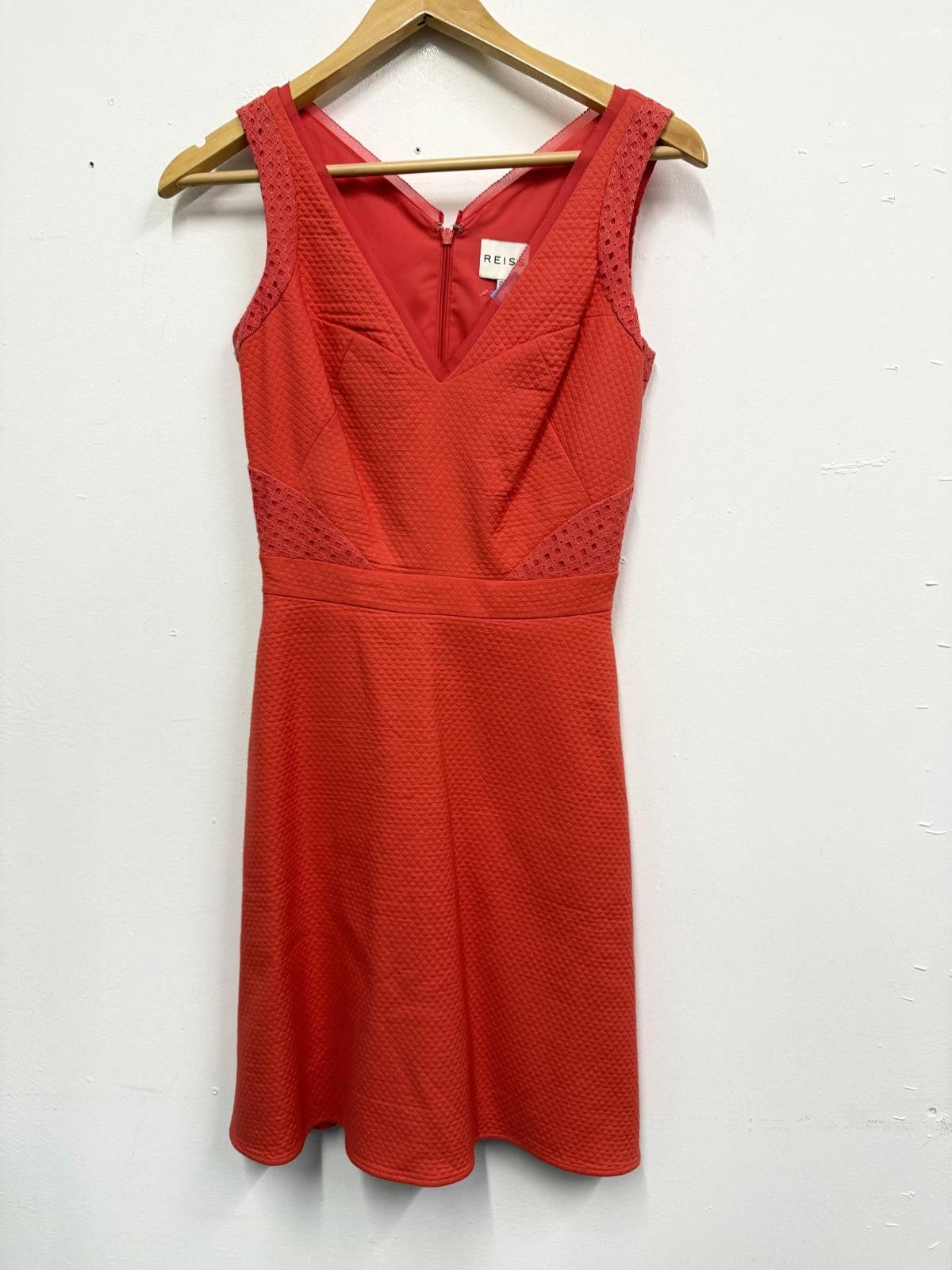 Reiss Reiss Red Textured Sleeveless Dress UK Size 6 / US 0 / EU 32 Size XS / US 0-2 / IT 36-38 - 1 Thumbnail