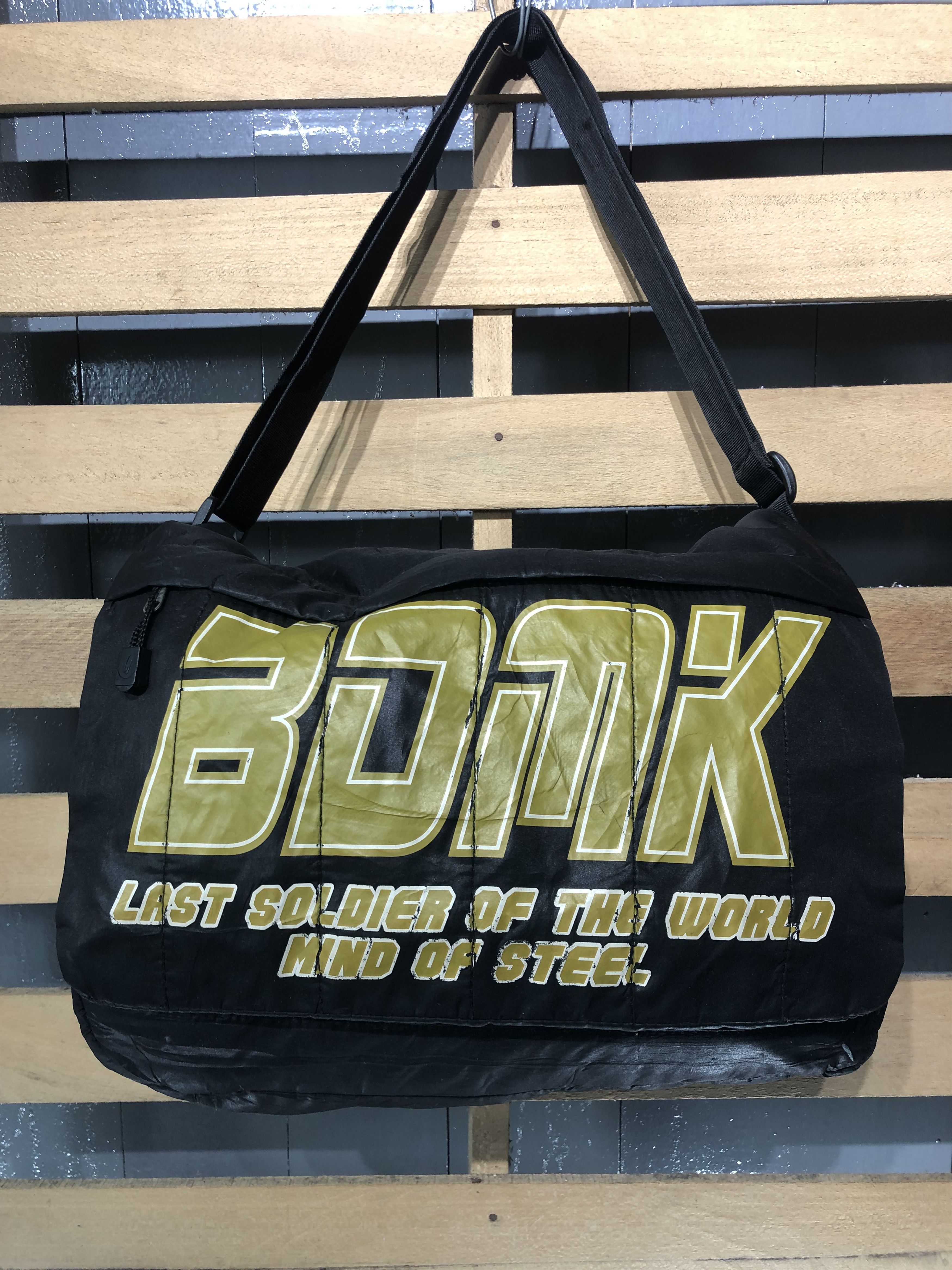 Japanese Brand Rare‼️Japanese Bomk Style Nylon Messenger Bag Size ONE SIZE - 13 Thumbnail