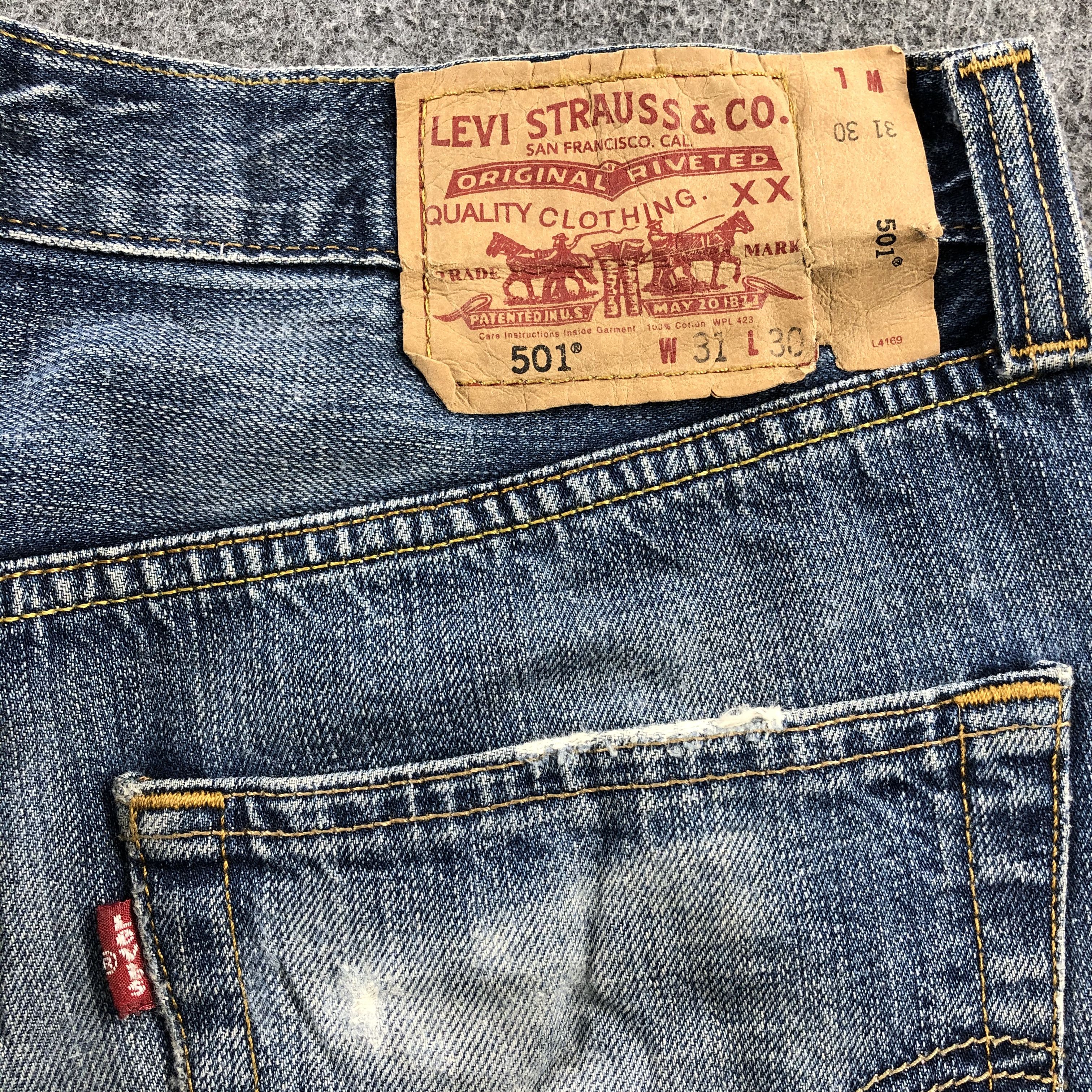 Levi's × Vintage Vintage 90s Light Wash Levis 501 Jeans-JM895 Size US 31 - 6 Thumbnail