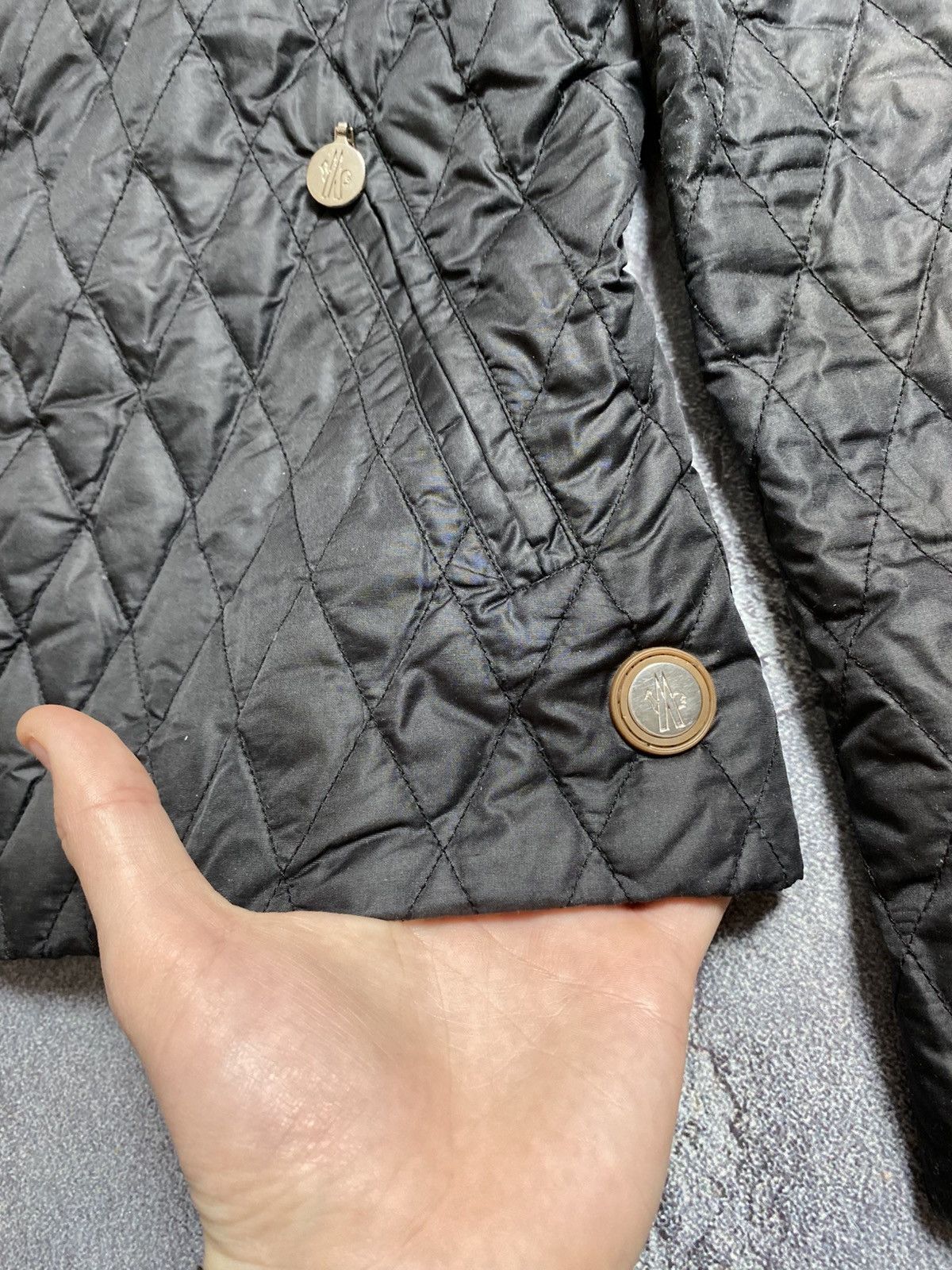 Moncler Moncler quilted jacket vintage 2000x size M Size M / US 6-8 / IT 42-44 - 3 Thumbnail