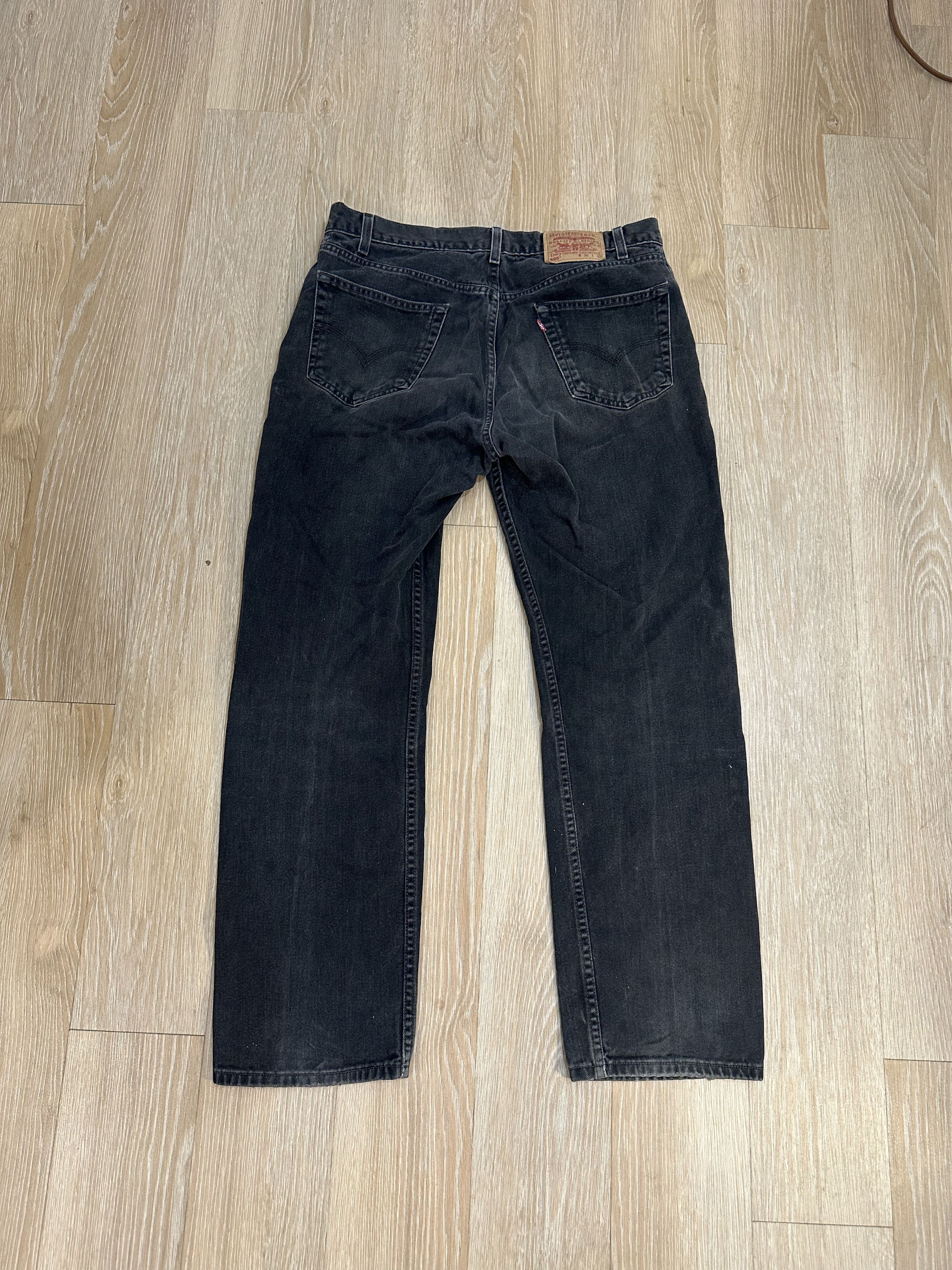 Levi's Vintage Clothing Levi's 505 Regular Straight Faded Black W36 L32 Size US 36 / EU 52 - 2 Thumbnail